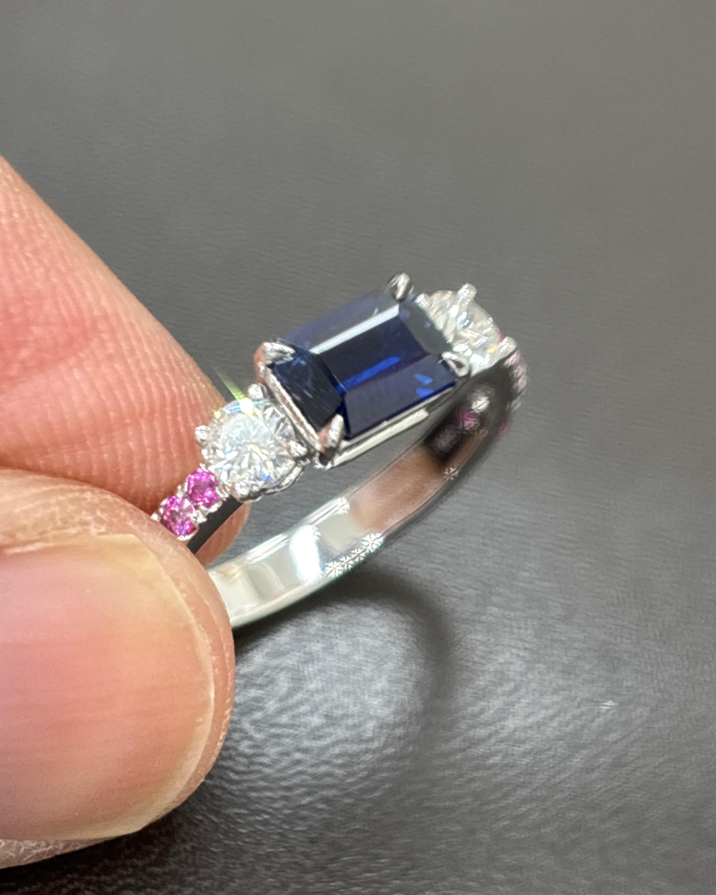 1,03 Quilates Zafiro Azul de Birmania Sin Calor Zafiro Rosa Diamante Blanco Anillo de Oro en venta 5