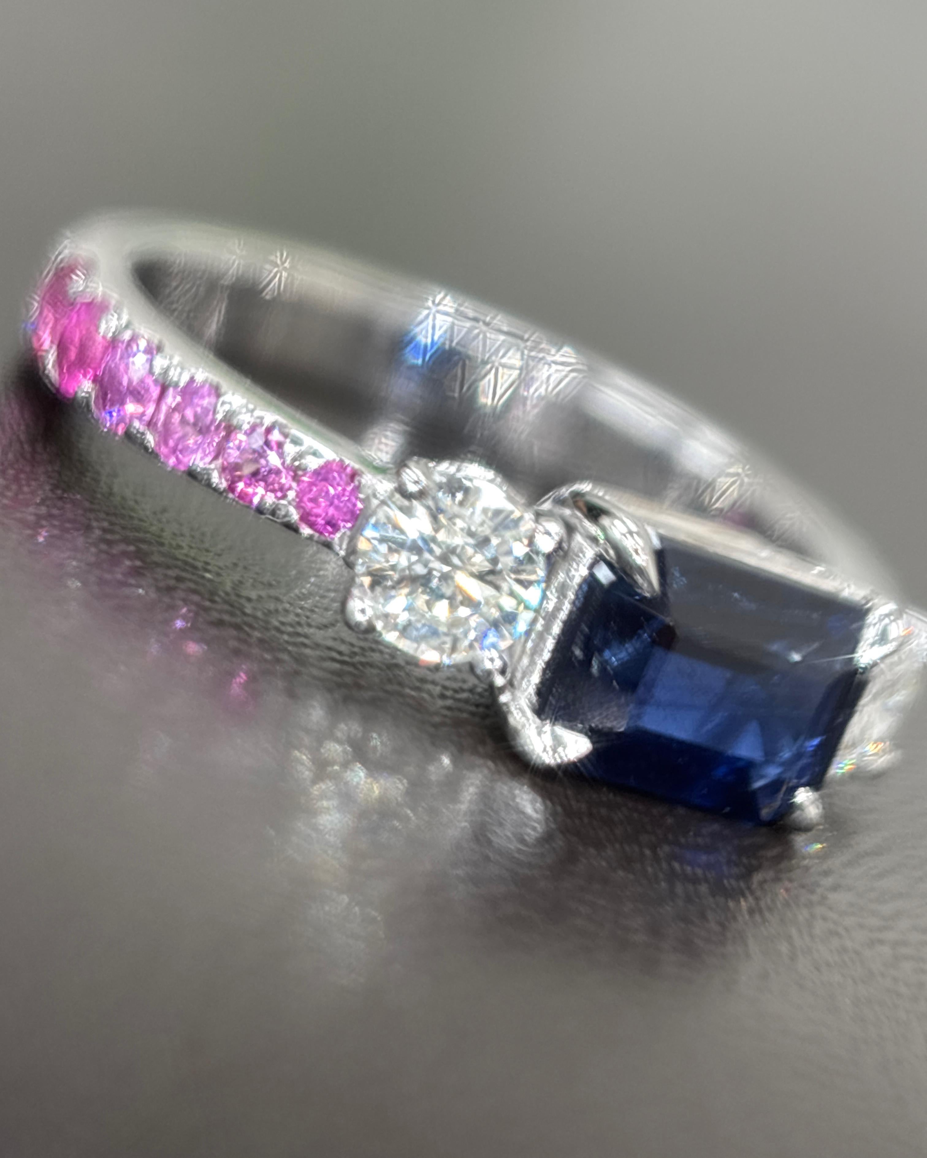 1,03 Quilates Zafiro Azul de Birmania Sin Calor Zafiro Rosa Diamante Blanco Anillo de Oro en Nuevo estado para la venta en Kowloon, HK