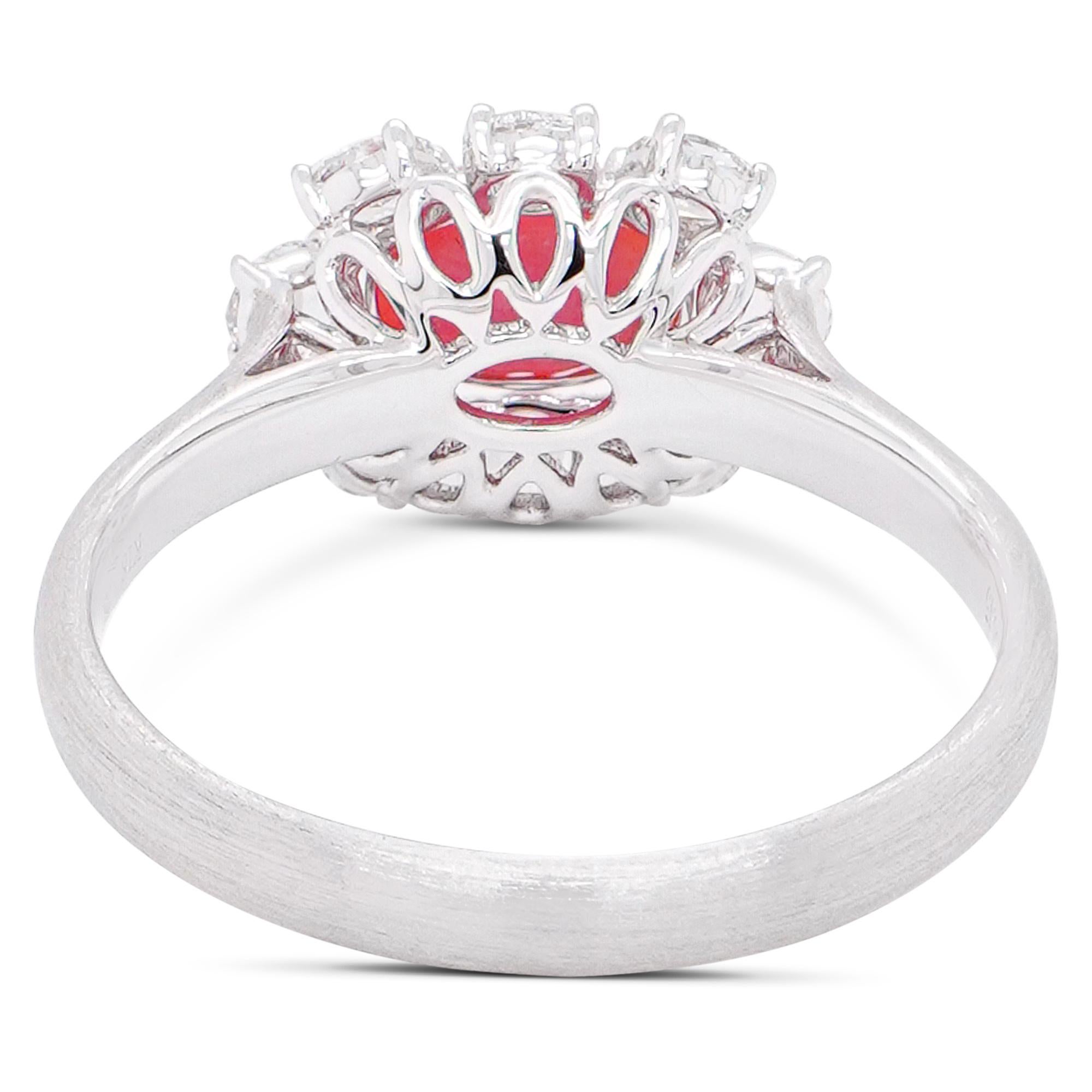 Art Nouveau 1.03 Carat Conch Pearl Diamond Solitaire Ring With A Twist 18K For Sale