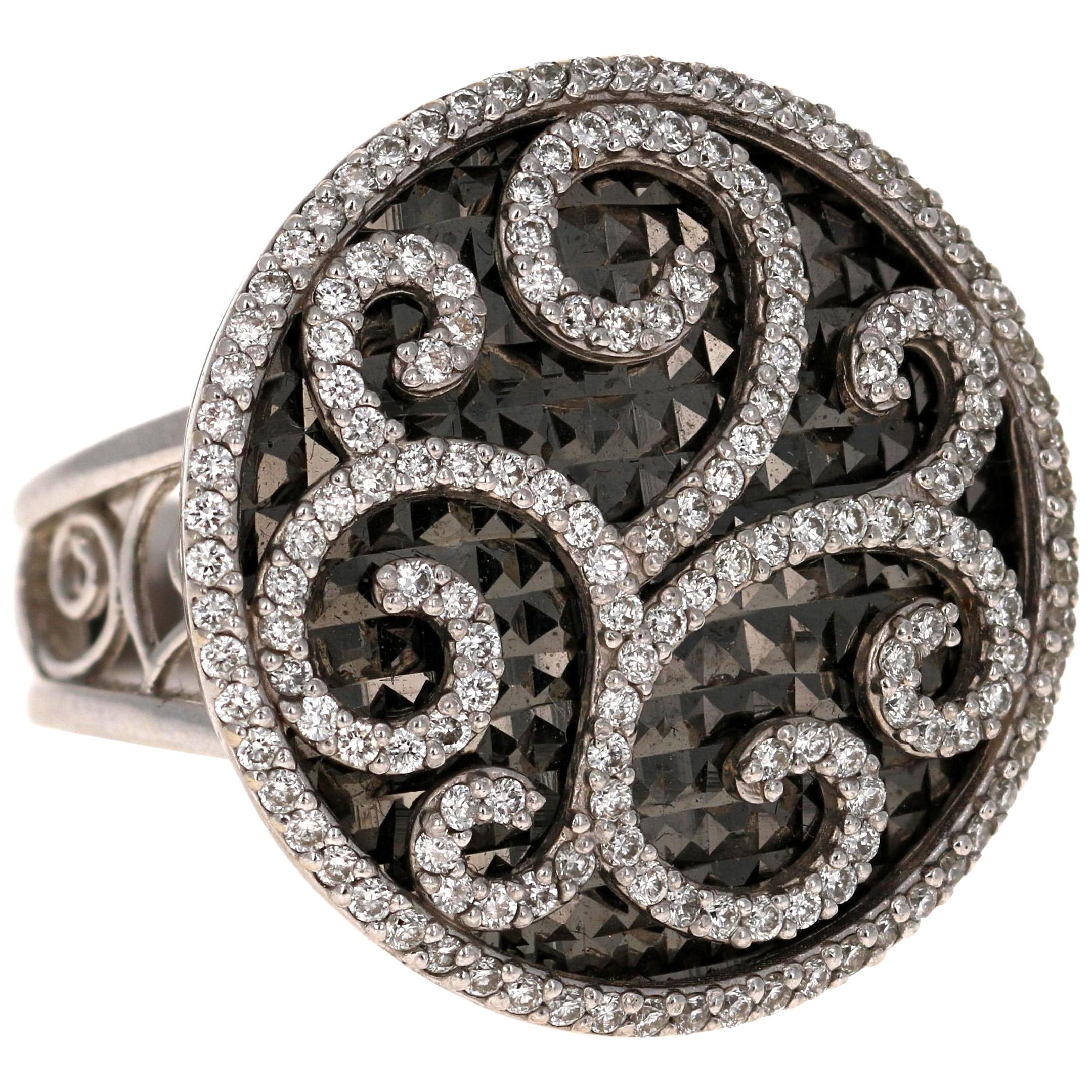 Anillo de Cóctel de Diamantes de 1,03 Quilates con Rodio Negro en Oro Blanco de 14 Kilates en venta