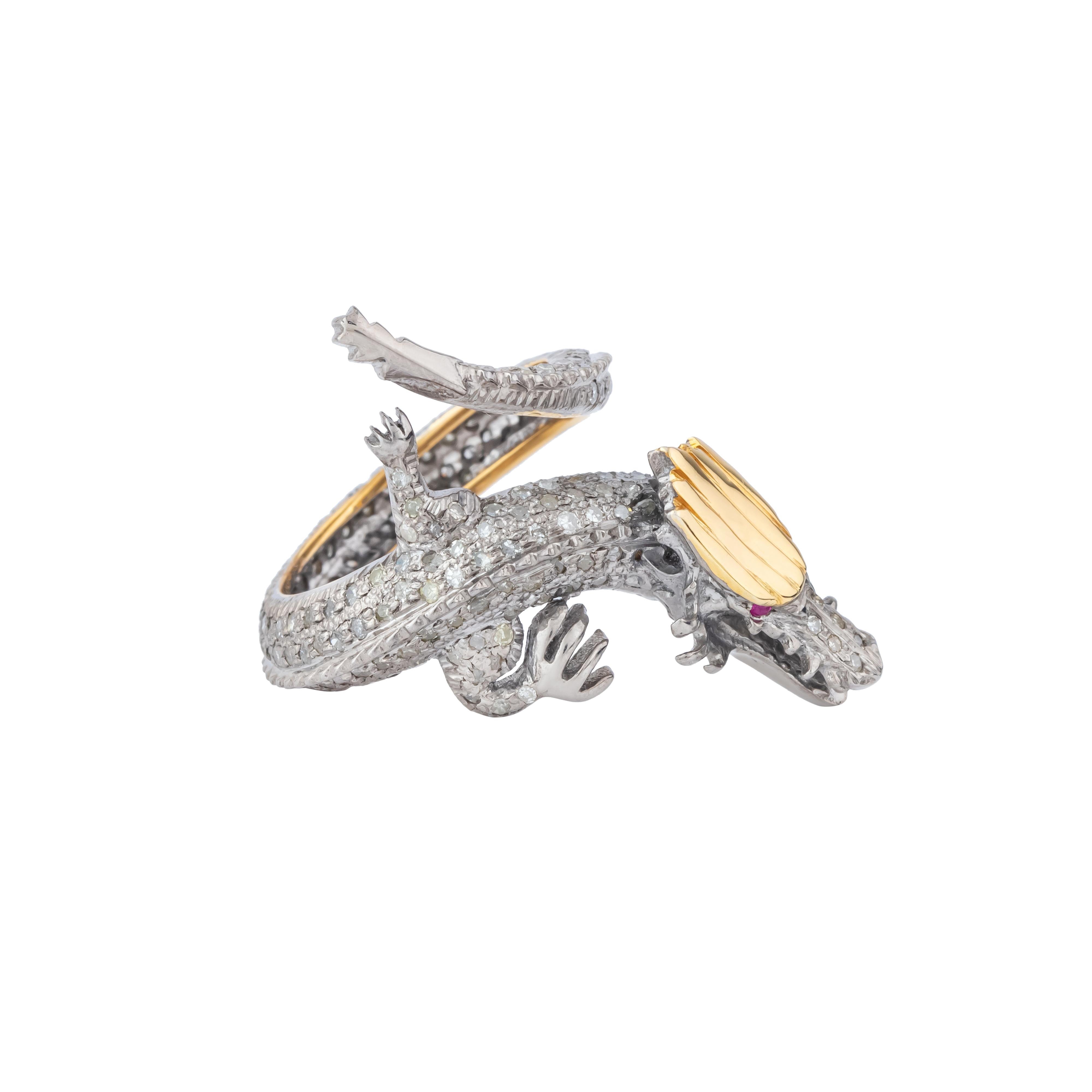Round Cut 1.03 Carat Diamond Modern Style Cocktail Ring For Sale