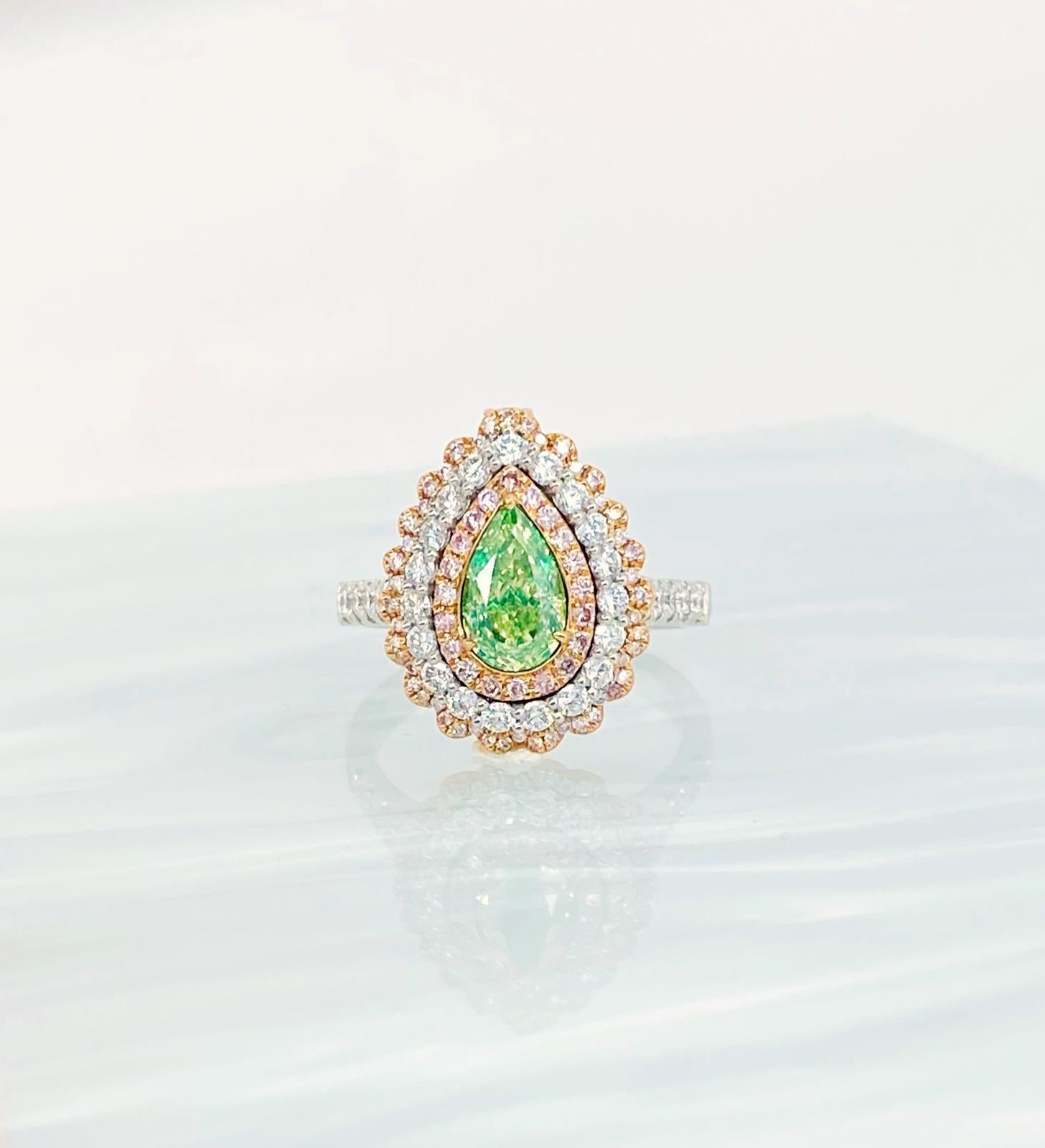 1.03 Carat Fancy Light Greenish Yellow Diamond Ring & Pendant Convertible  For Sale 1