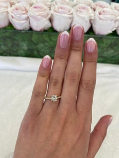 1.03 Carat Round Brilliant Diamond Ring 18 Karat Yellow Gold