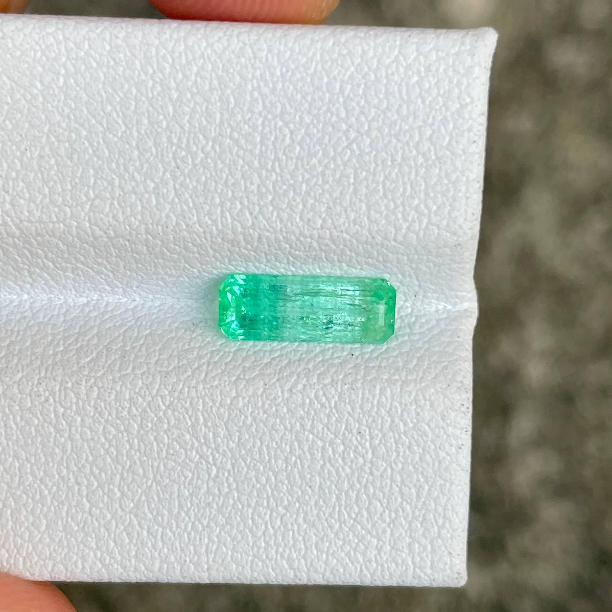 1.03 Karat Smaragdstein Smaragdschliff Natürlicher Edelstein aus Afghanistan 1