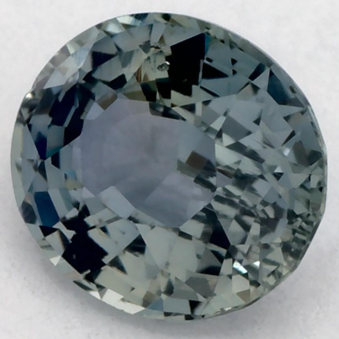 Ce saphir vert naturel offre élégance et sophistication. Avec sa riche saturation de couleurs et sa coupe précise, il constitue la pièce maîtresse parfaite pour une bague de fiançailles ou une conception de bijoux de luxe.

Ce saphir provient du Sri