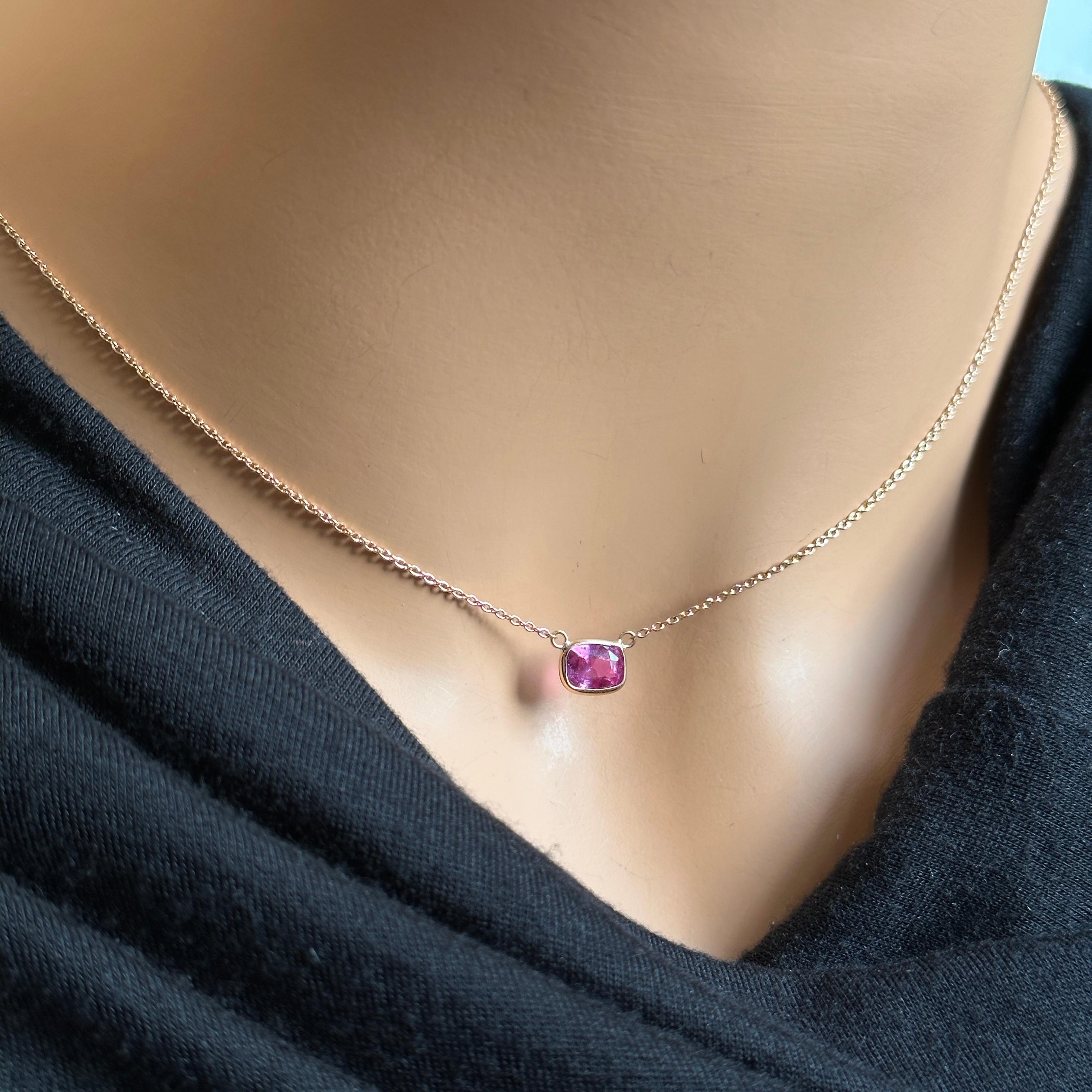 Contemporary 1.03ct Certified Pink Sapphire Cushion Cut Solitaire Necklace in 14k RG For Sale