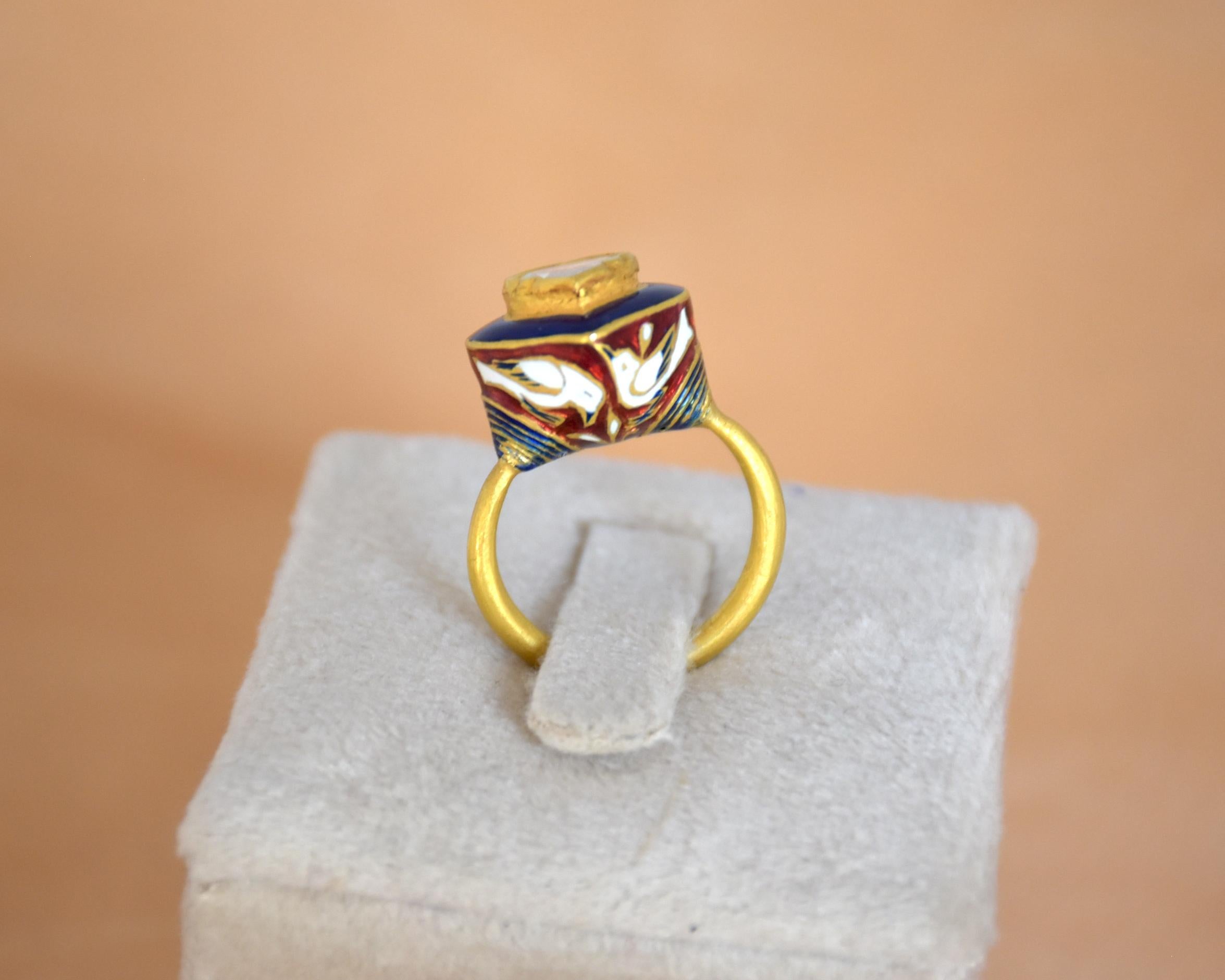 1.03 ct white loupe clean Rose cut diamond and Enamel ring in 22K gold For Sale 2