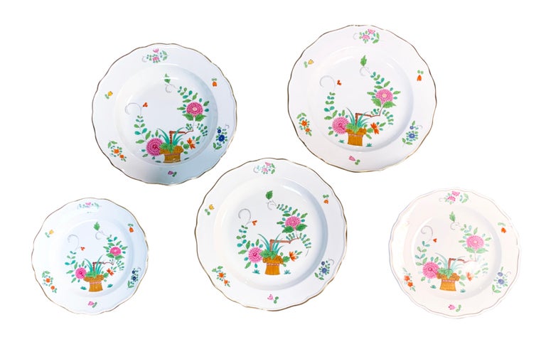 A complete delicately painted Meissen porcelain dinner and coffee service for 12 people in the famous Sheaf pattern.
comprising 103 incredible pieces: 12 dinner plates, 12 soup bowls, 12 lunch plates, 12 salad plates, 12 bread plates, 12 tea cups,