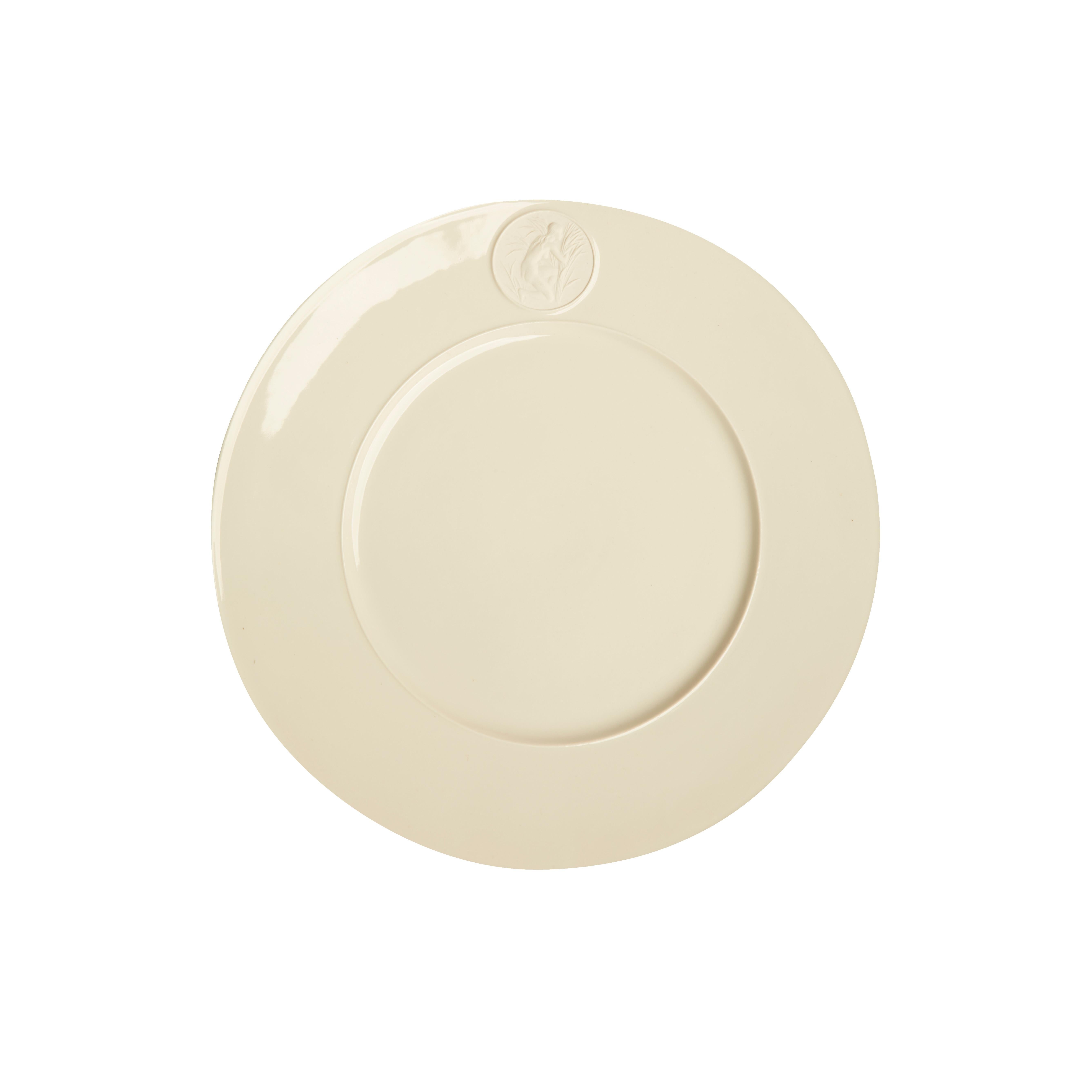 103 Piece Set of Arkadia Patter KPM China Dinnerware 3