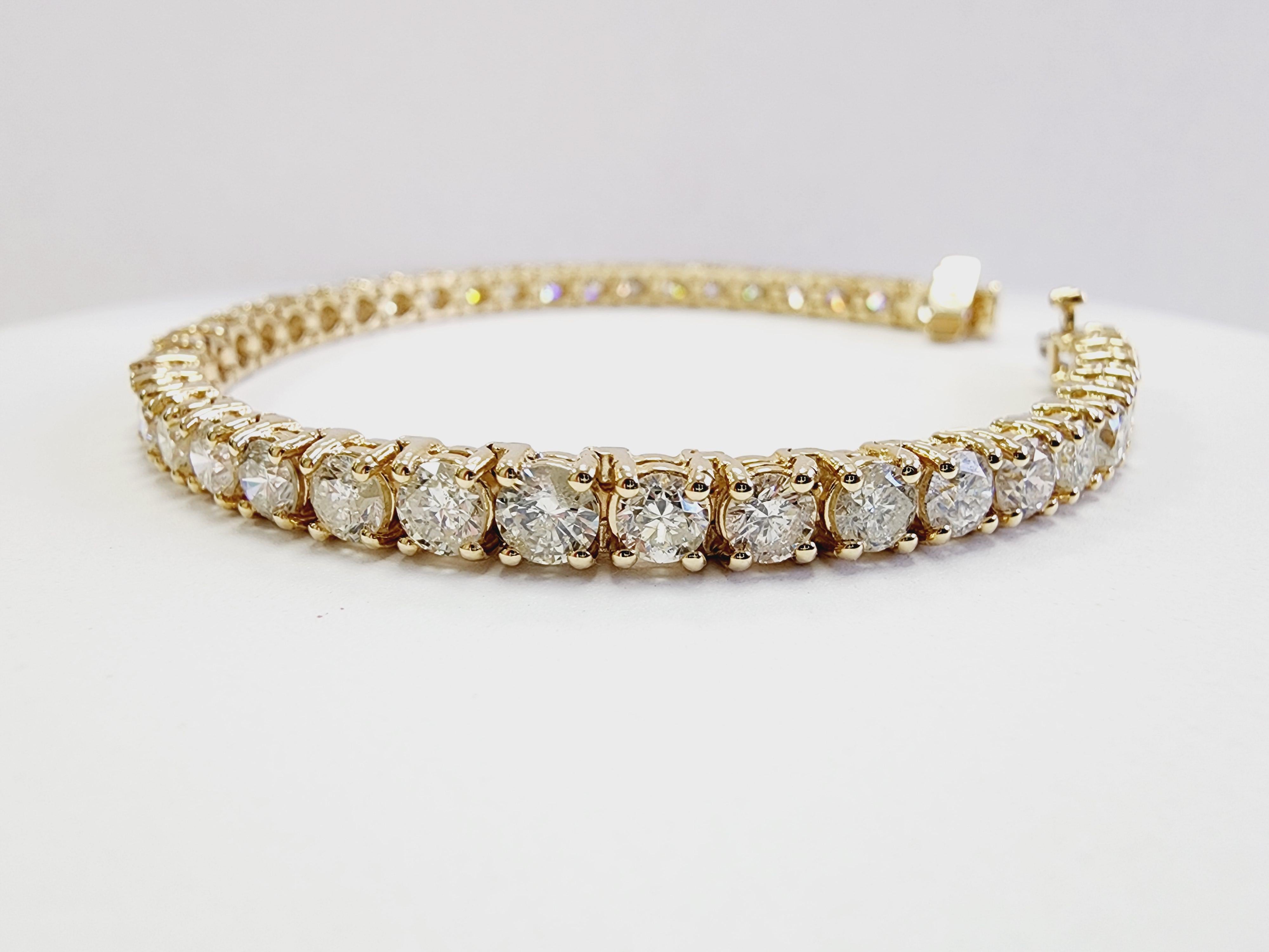 14 Karat Gelbgold-Tennisarmband mit 10.30 Karat natürlichen Diamanten (Moderne)
