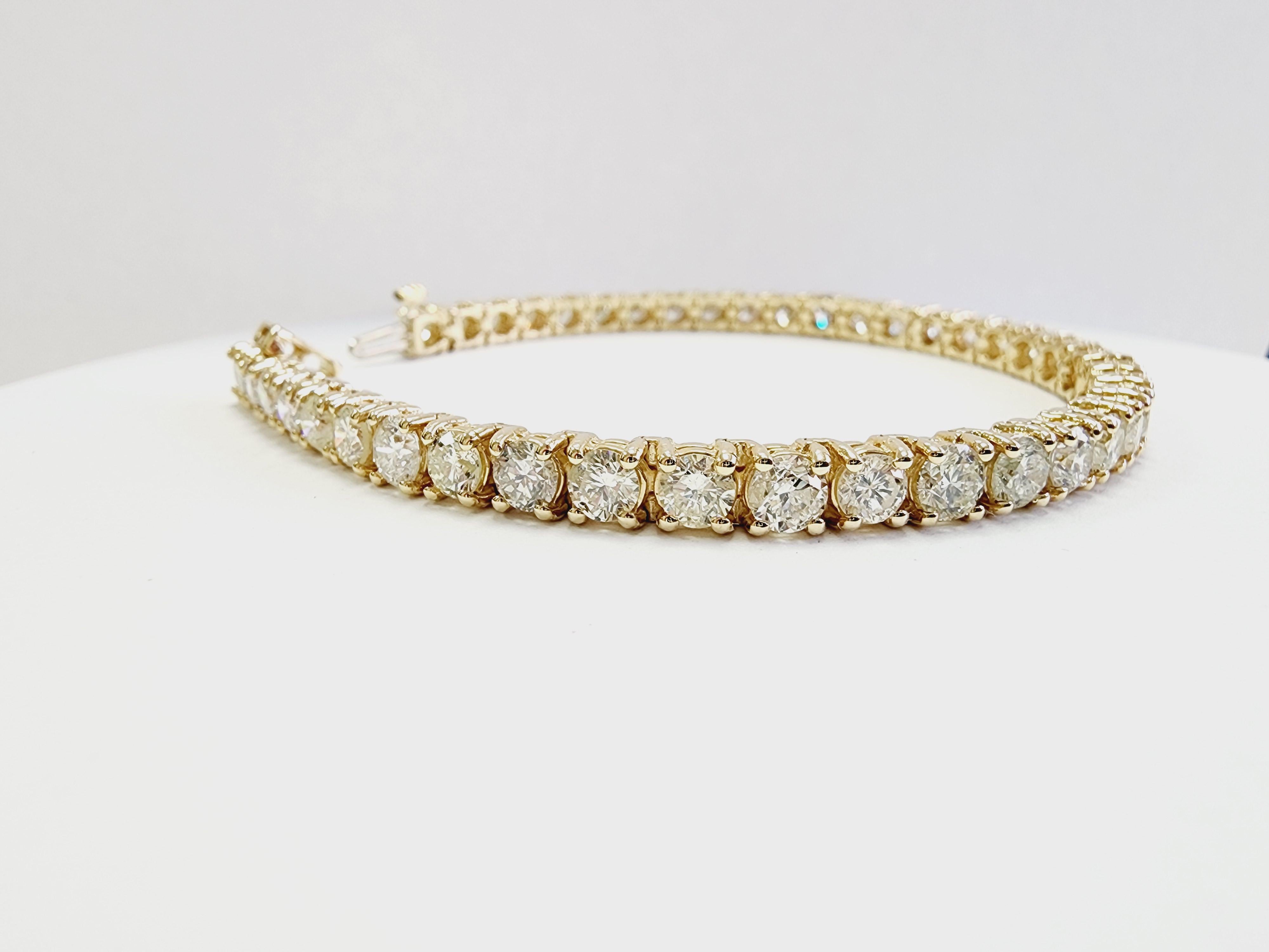 14 Karat Gelbgold-Tennisarmband mit 10.30 Karat natürlichen Diamanten im Zustand „Neu“ in Great Neck Plaza, NY