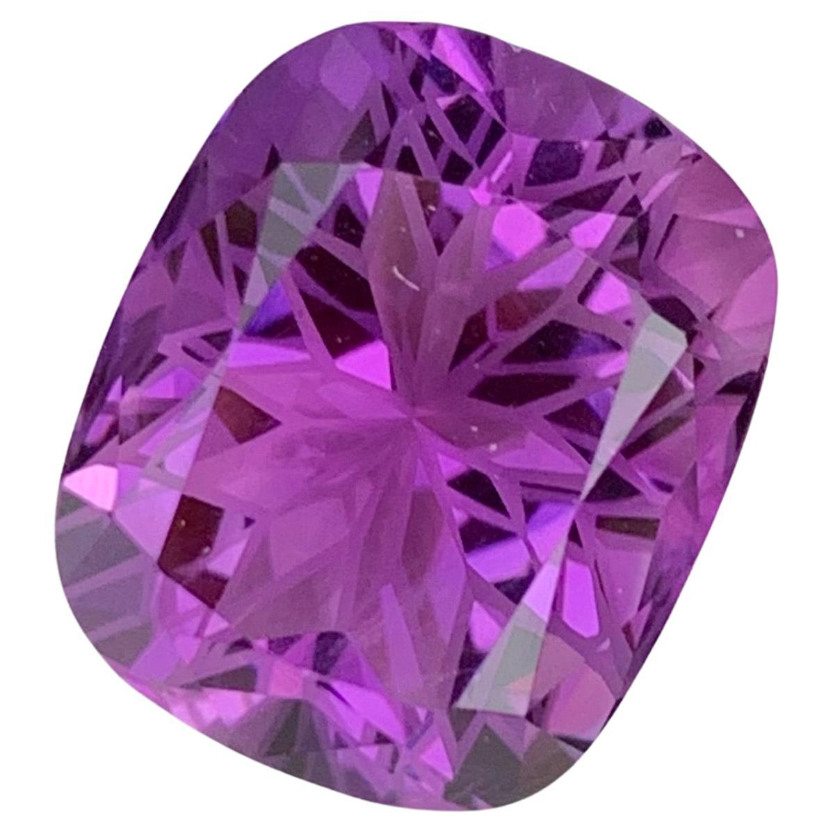 10.30 Carat Natural Loose Amethyst Flower Cut Gem For Necklace