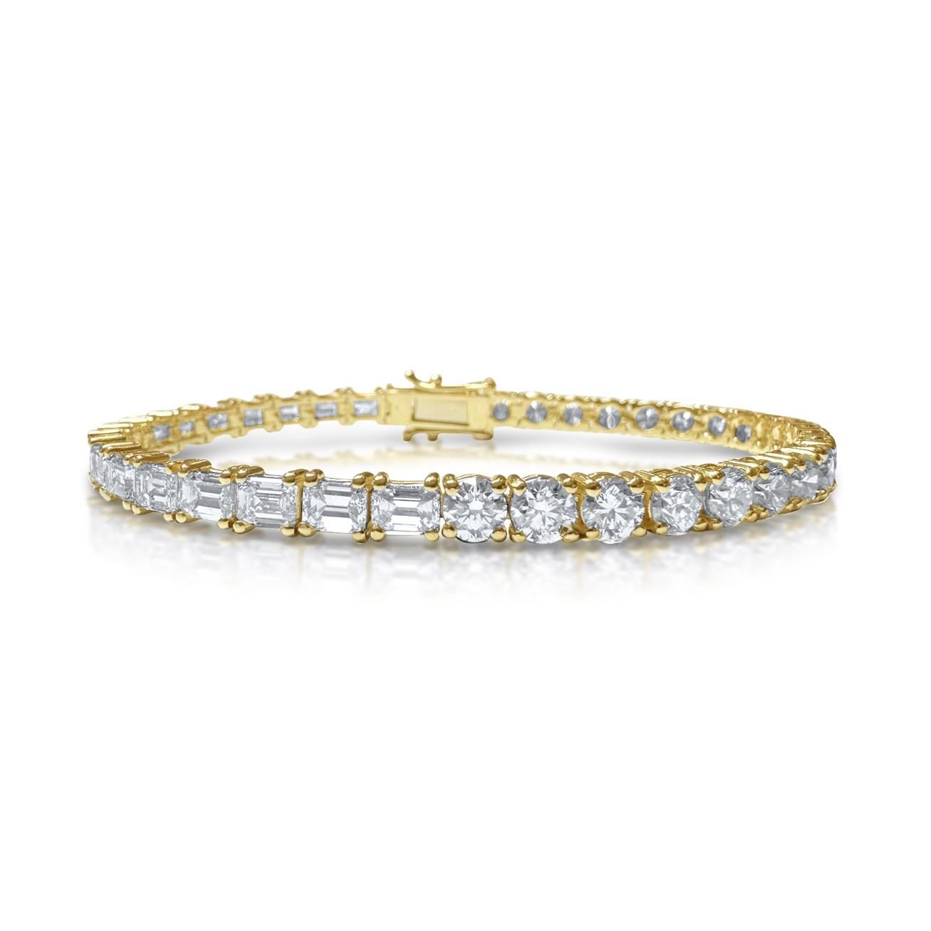 10.30 Carat Round and Emerald Cut Diamond Tennis Bracelet in 14K Yellow Gold For Sale 1