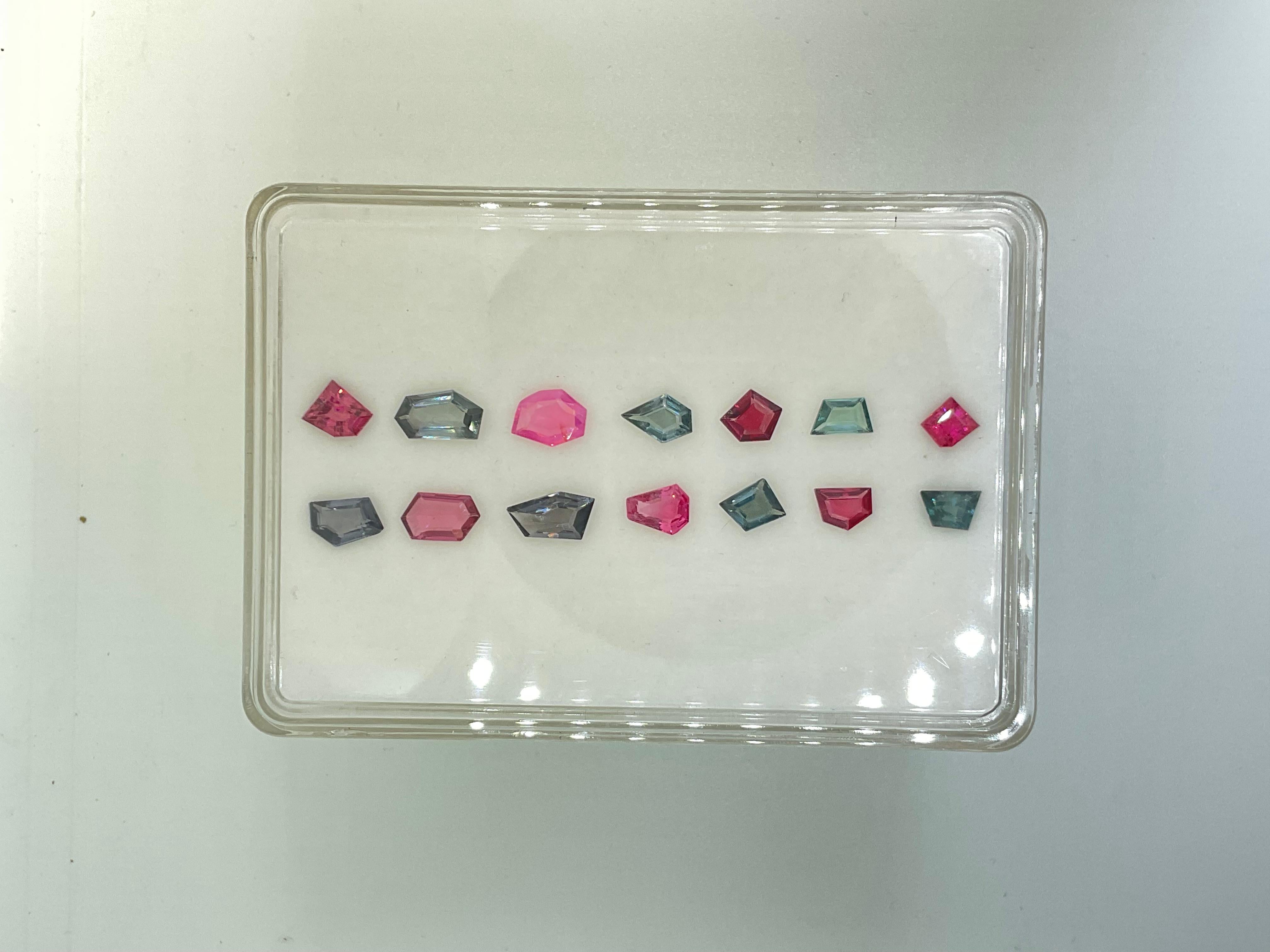 Art Deco 10.30 Carats Grey & Pink Spinel Fancy Cut Stone Natural Gem For Top Fine Jewelry For Sale