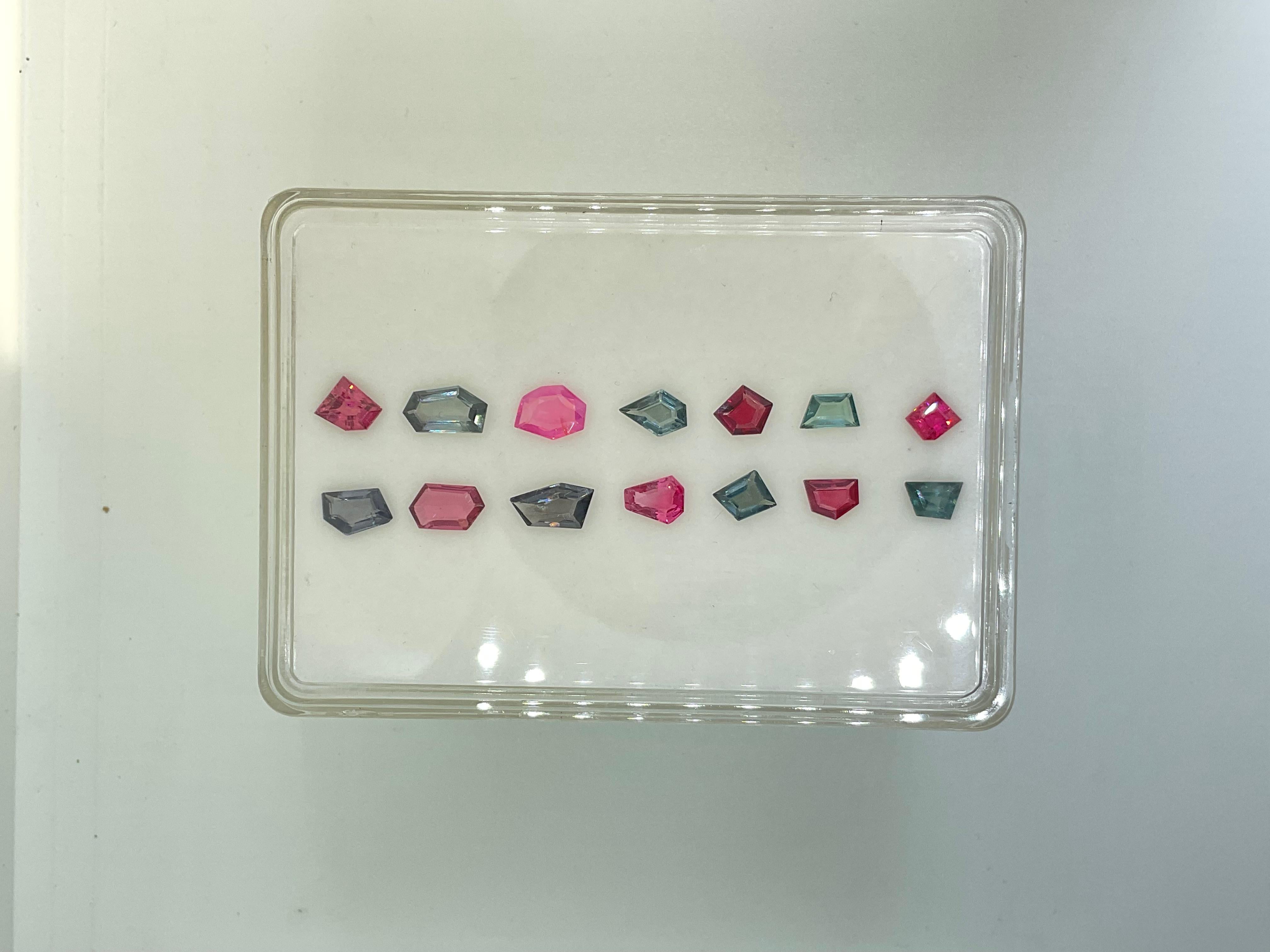 Rough Cut 10.30 Carats Grey & Pink Spinel Fancy Cut Stone Natural Gem For Top Fine Jewelry For Sale