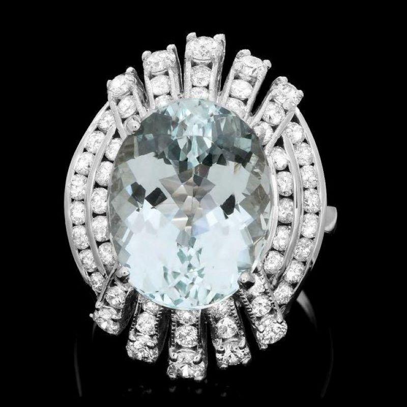 Mixed Cut 10.30 Carats Natural Aquamarine and Diamond 14k Solid White Gold Ring For Sale