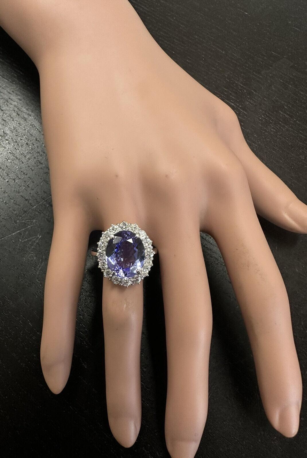 Women's 10.30 Carats Natural Tanzanite and Diamond 14K Solid White Gold Ring For Sale