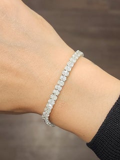 10,30 ct Ovalschliff-Tennisarmband