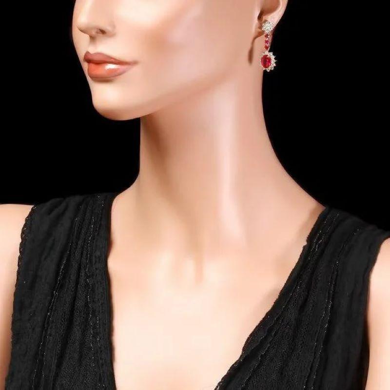 Pendientes de oro amarillo macizo de 14 quilates con rubí natural y diamante de 10,30 quilates en Nuevo estado para la venta en Los Angeles, CA