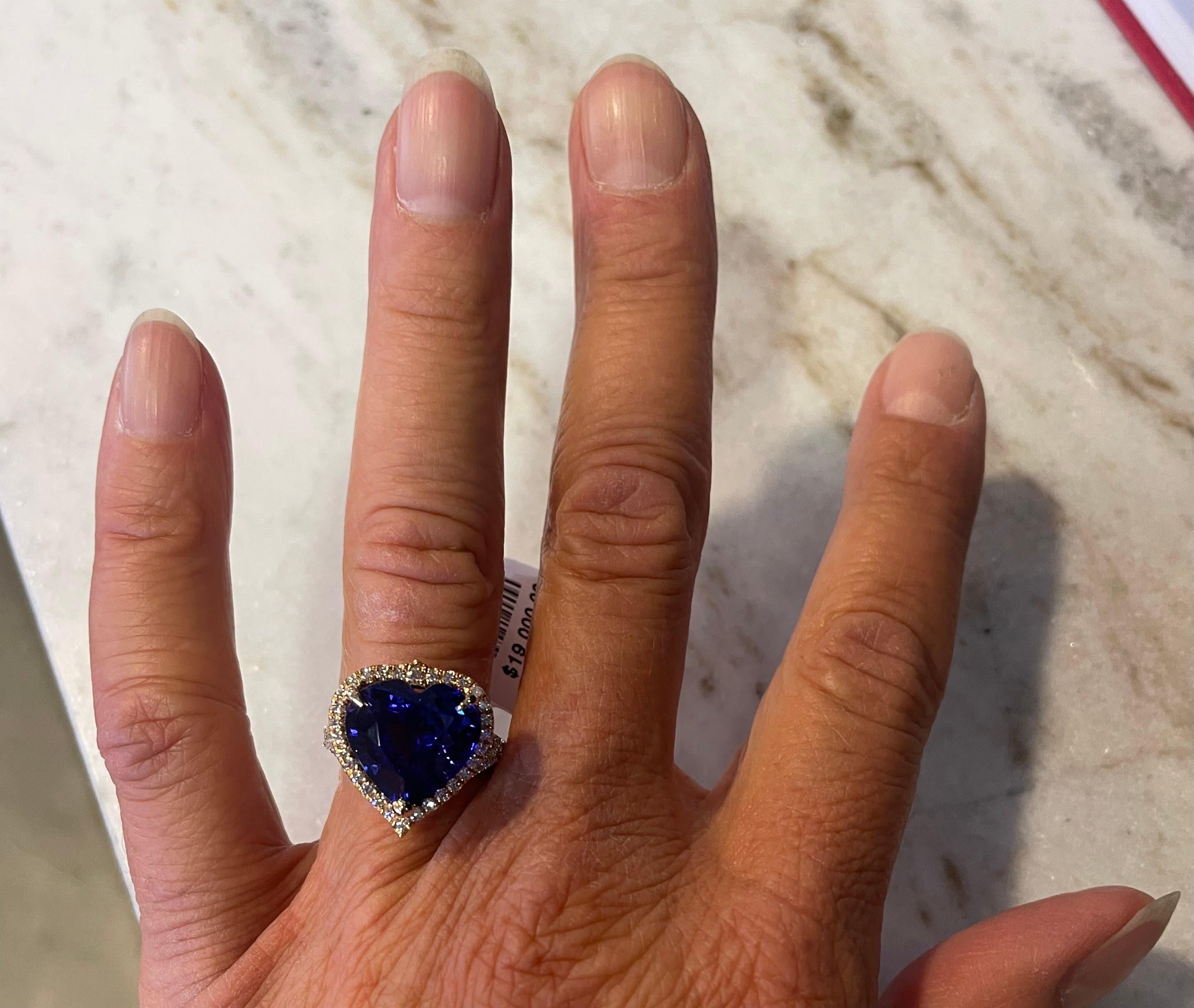 10.31ct heart-shaped Tanzanite ring. GIA certified. For Sale 1