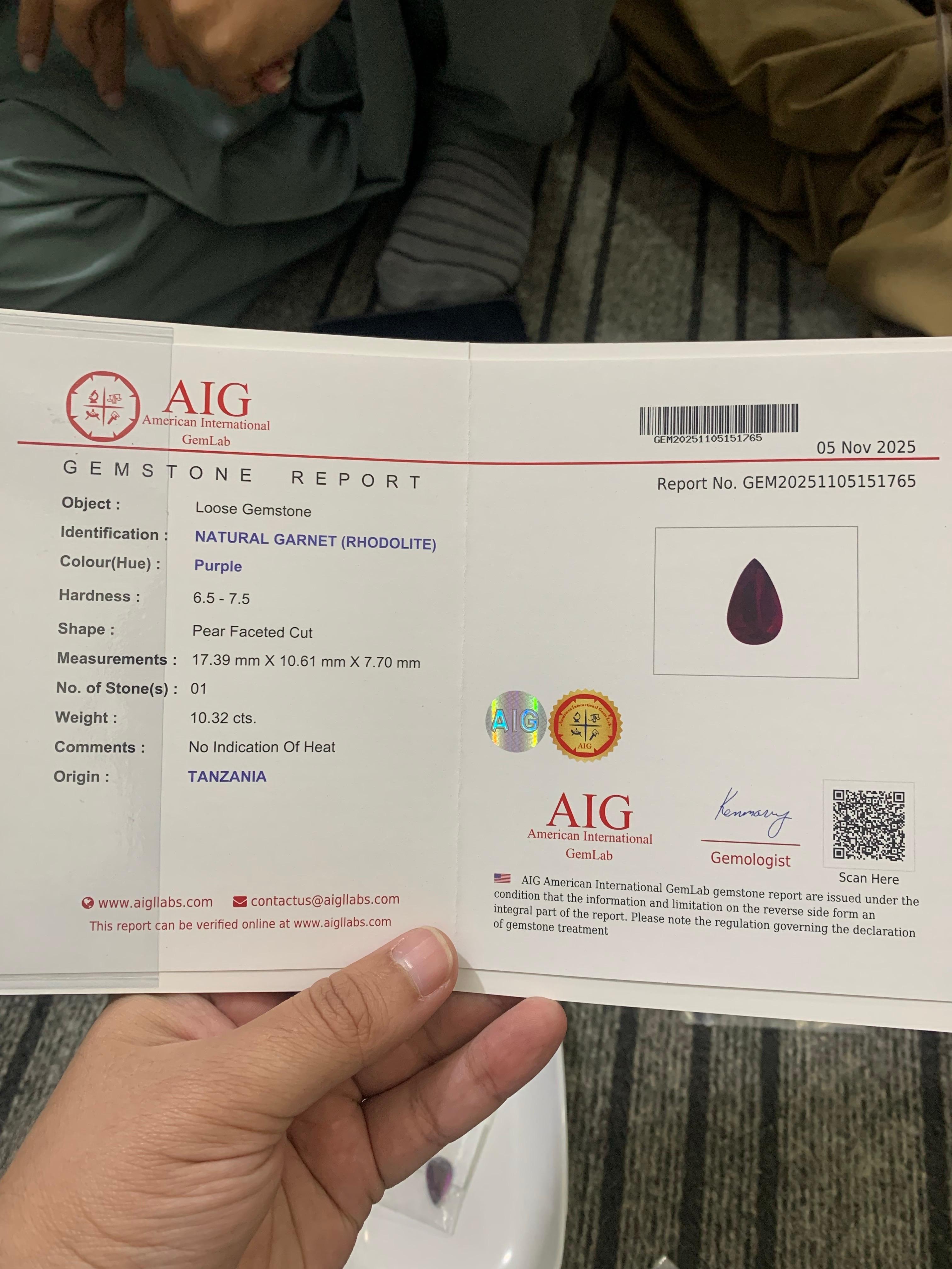 10.32 Carat Natural Loose Rhodolite Garnet Pear Shape Gemstone From Tanzania (grenat rhodolite en forme de poire) en vente 4