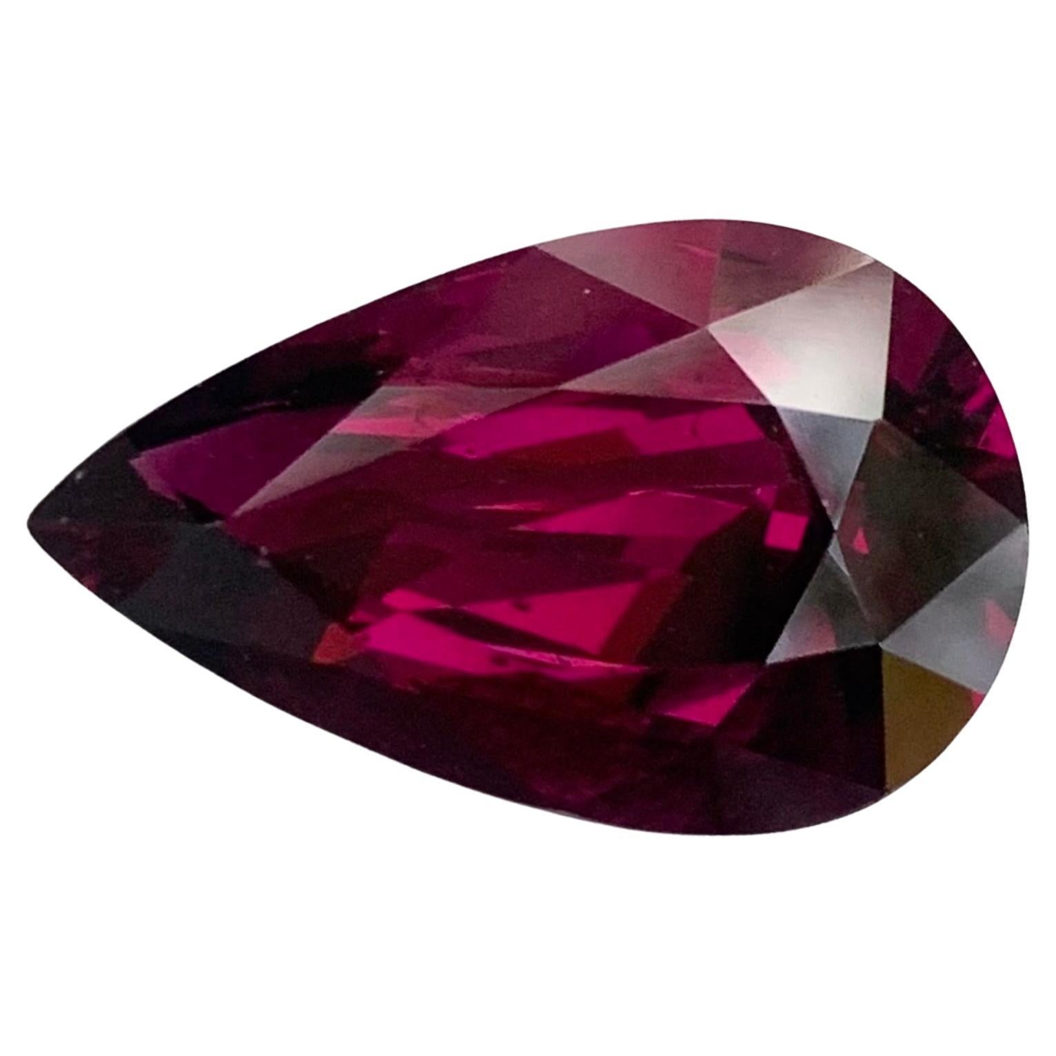 10,32 carati di granato rodolite naturale sfuso a forma di pera dalla Tanzania