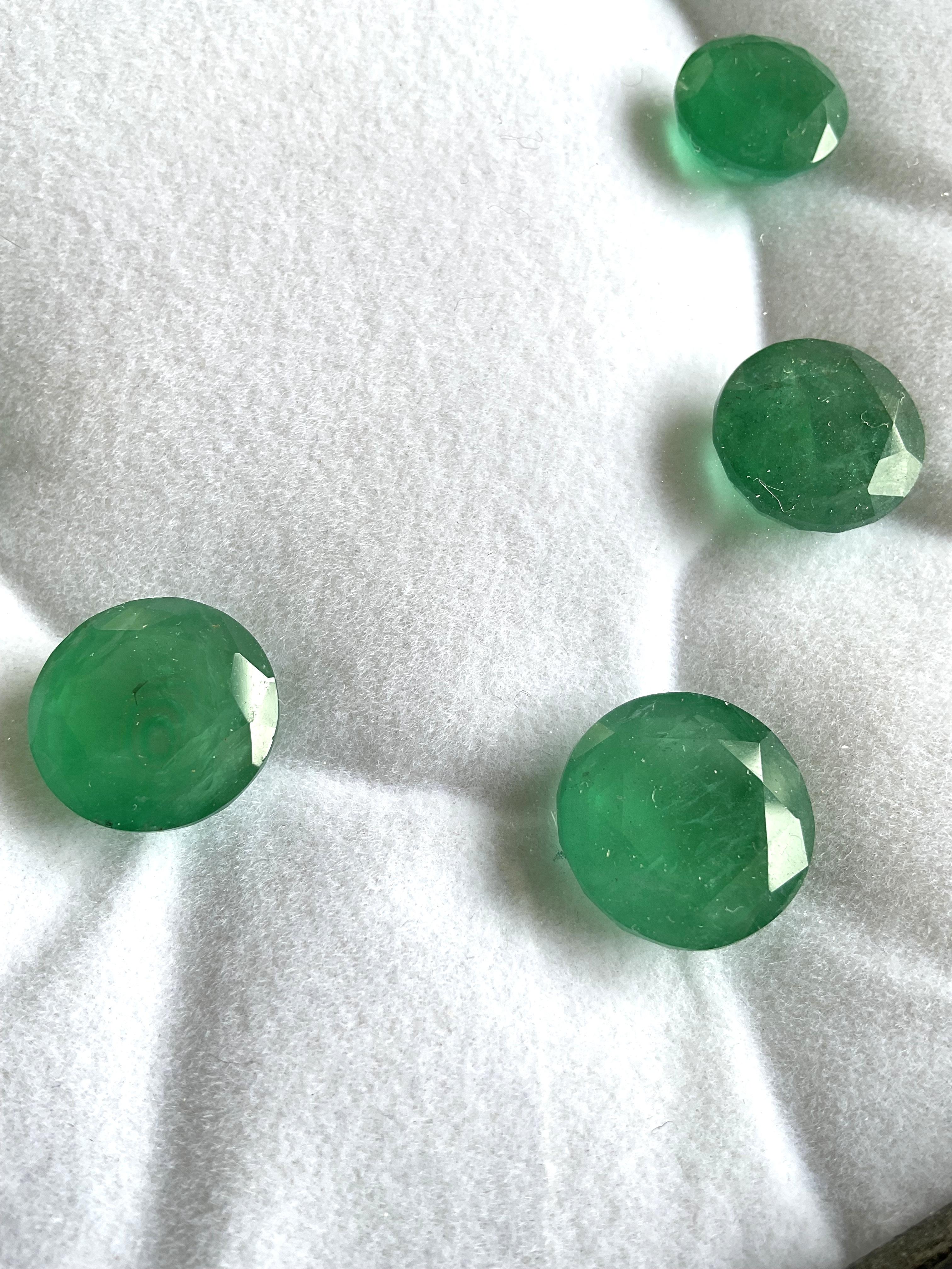 103.48 Carats Zambian Emerald Round Cutstone Layout 11 Pieces For Fine Jewelry For Sale 3