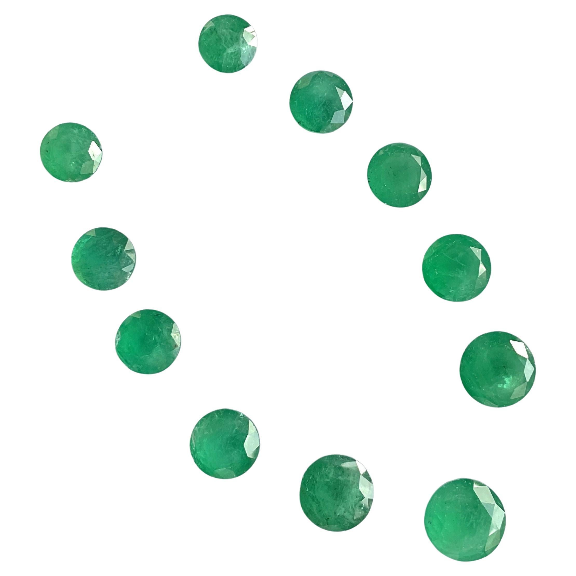 103,48 Karat sambischer Smaragd Rundschliff Layout 11 Pieces für feinen Schmuck (Art déco) im Angebot
