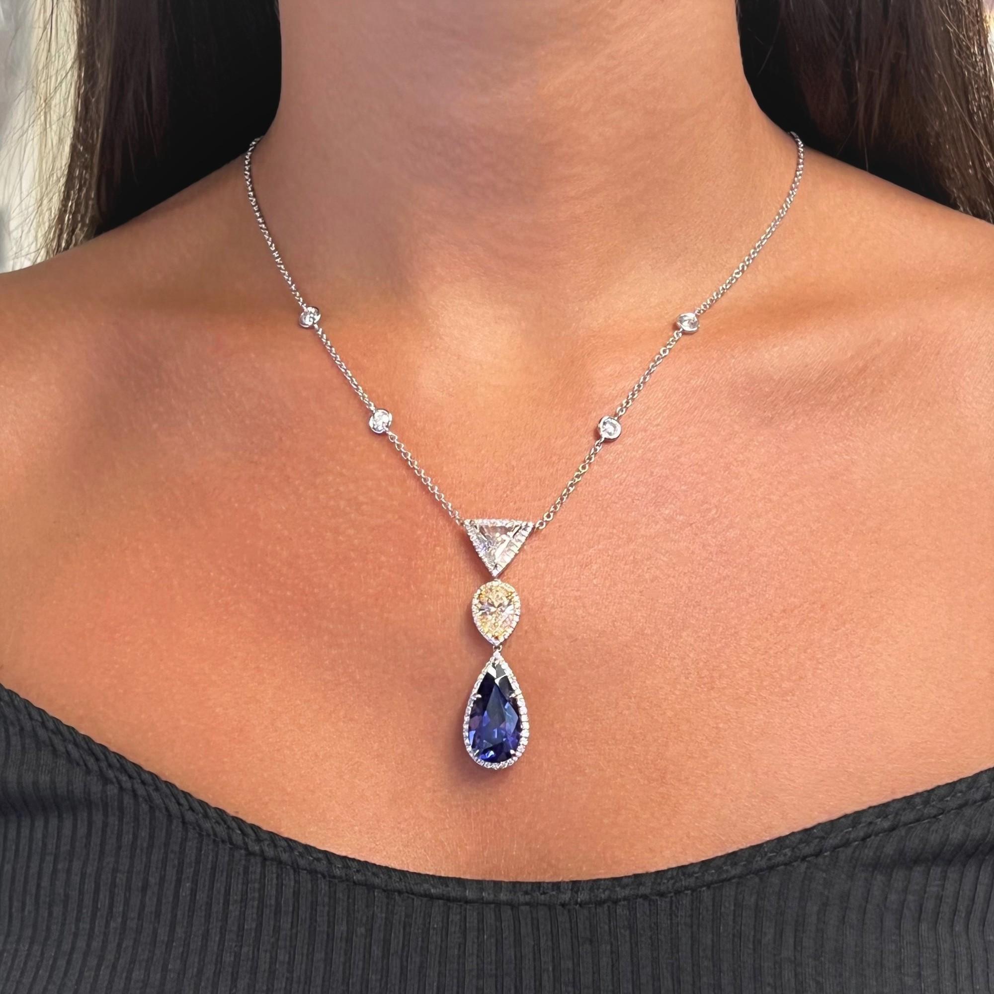 10.34Cttw Tanzanite & 3.84Cttw Diamond Drop Pendant Necklace 18K White Gold In New Condition For Sale In New York, NY