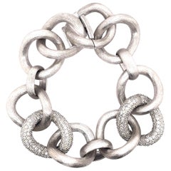10.35 Carat Diamond Pave and Brushed Finished Link Bracelet 18 Karat White Gold