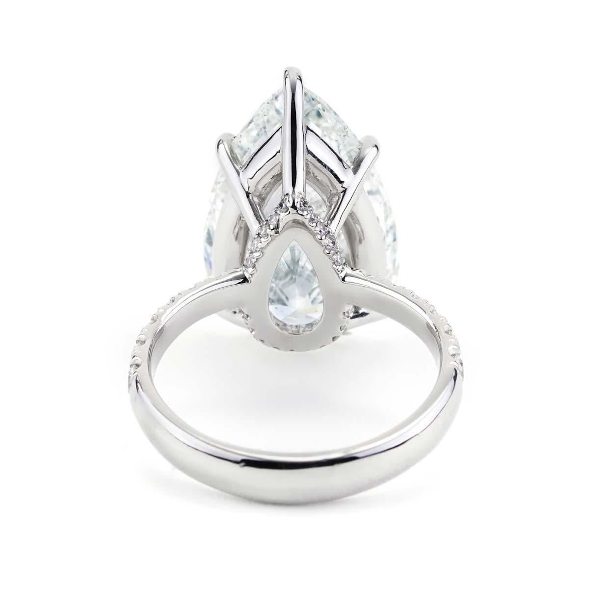 10 carat pear shaped diamond ring