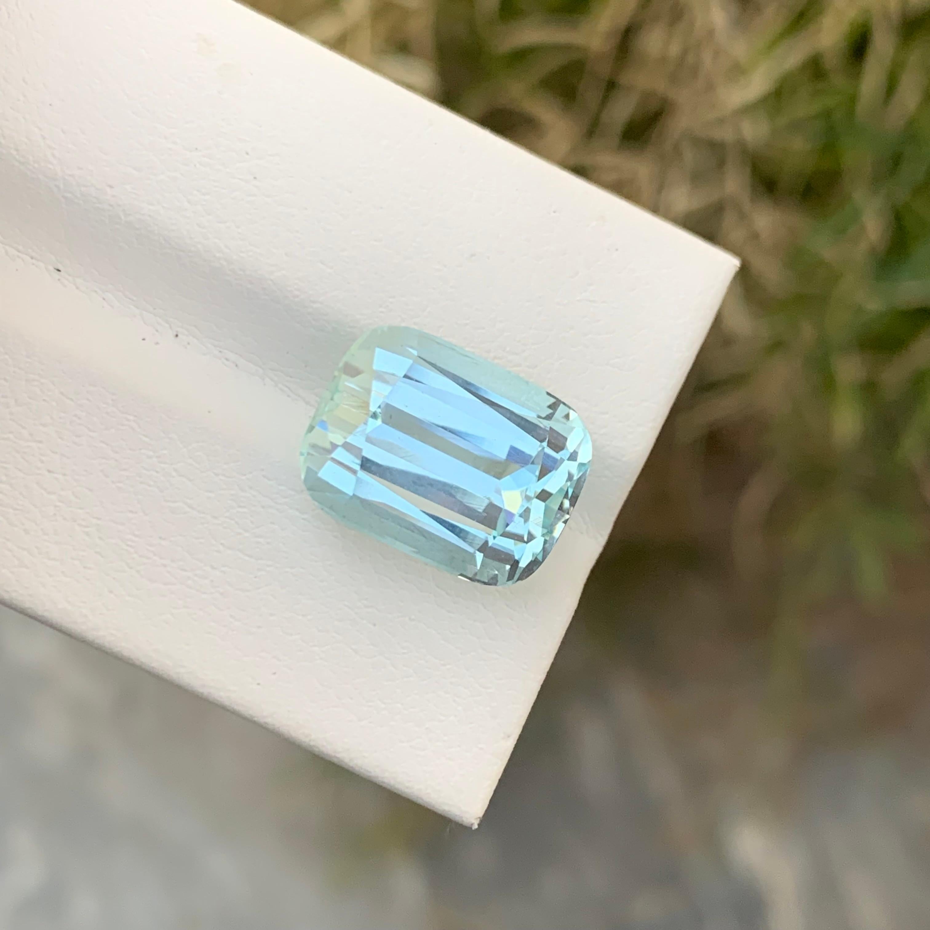10.35 Carat Natural Loose Aquamarine Long Cushion Shape Gem For Necklace For Sale 3