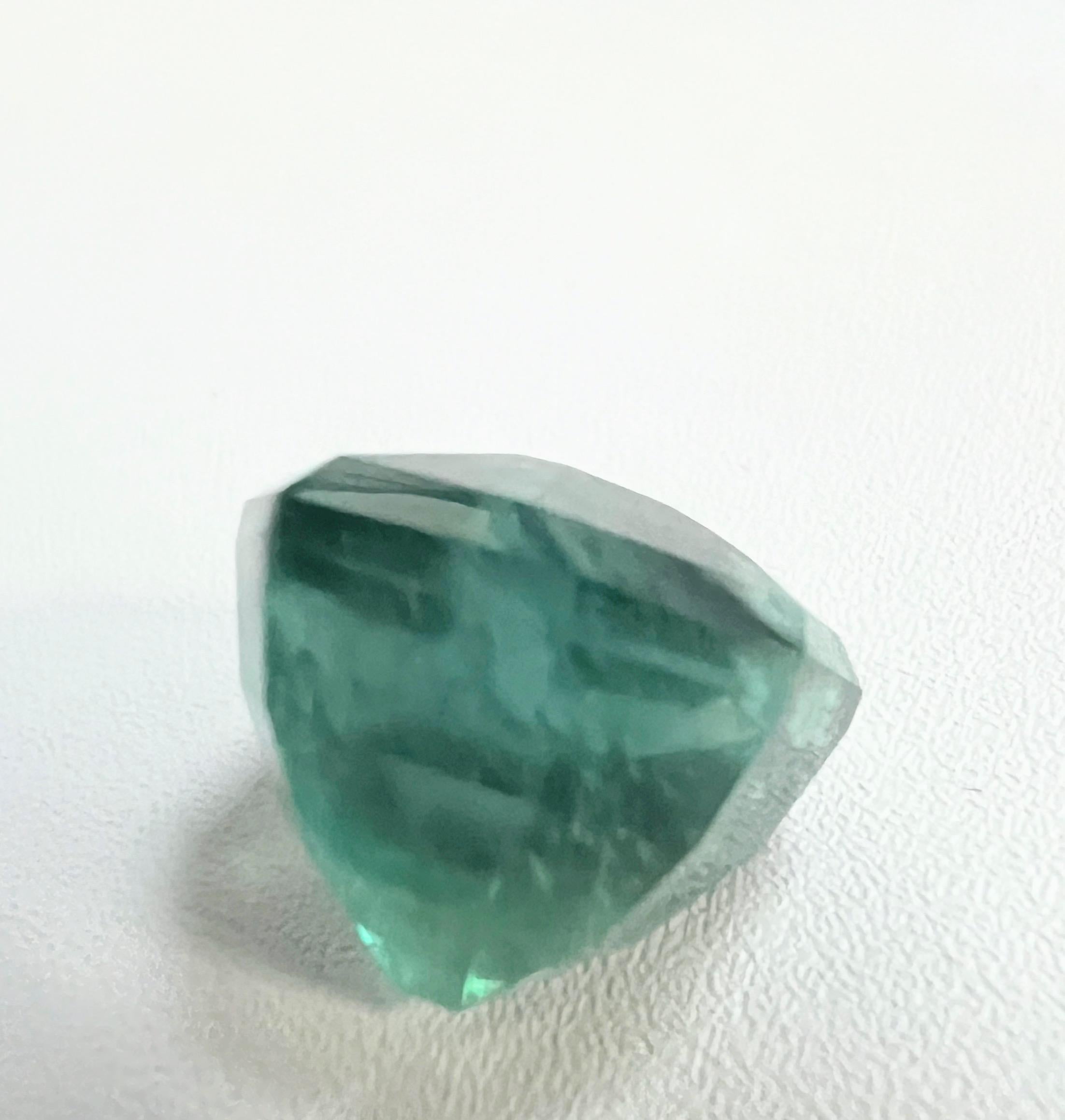 NO RESERVE 10.35ct Radiant Cut Natural NON-OILED  EMERALD Gemstone For Sale 1