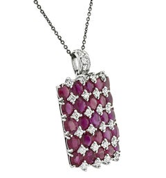 Ciondolo in oro con rubino 10,35ct e diamante 1,03ct