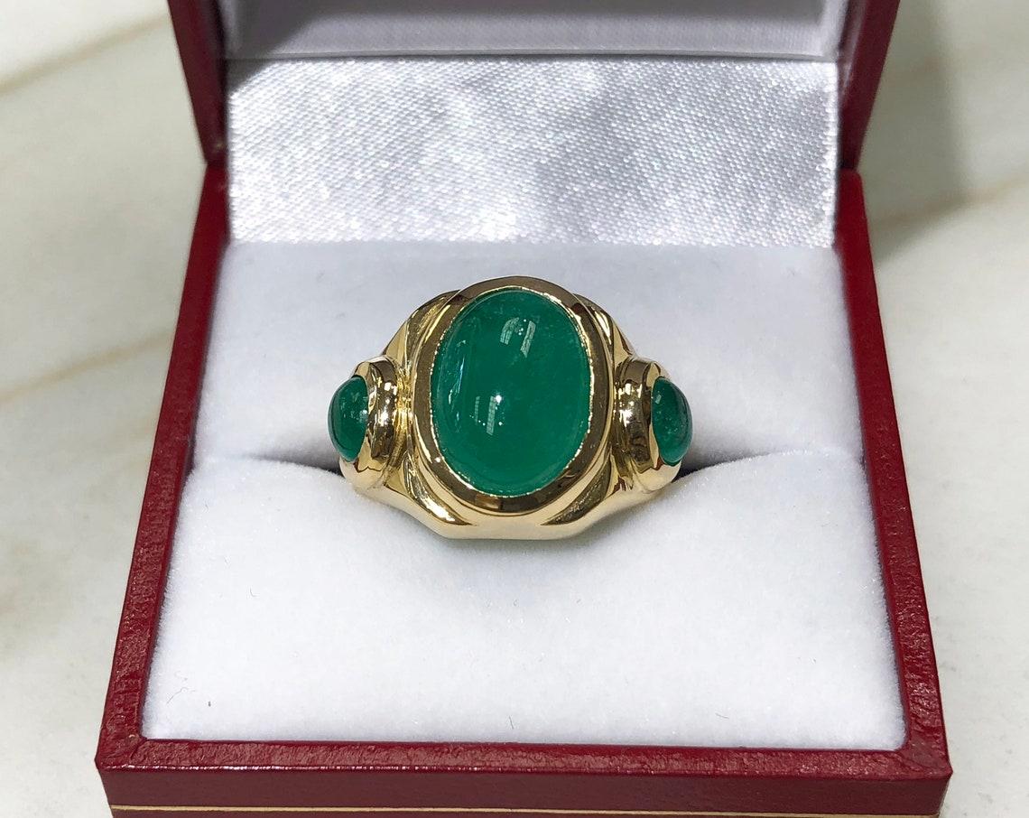 10.35tcw 14K Colombian Emerald-Oval Cut Three Stone Men's Gold Ring In New Condition For Sale In Jupiter, FL
