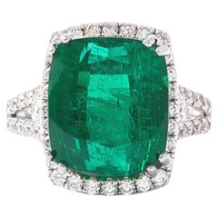 Anello con diamante smeraldo da 10.38 carati