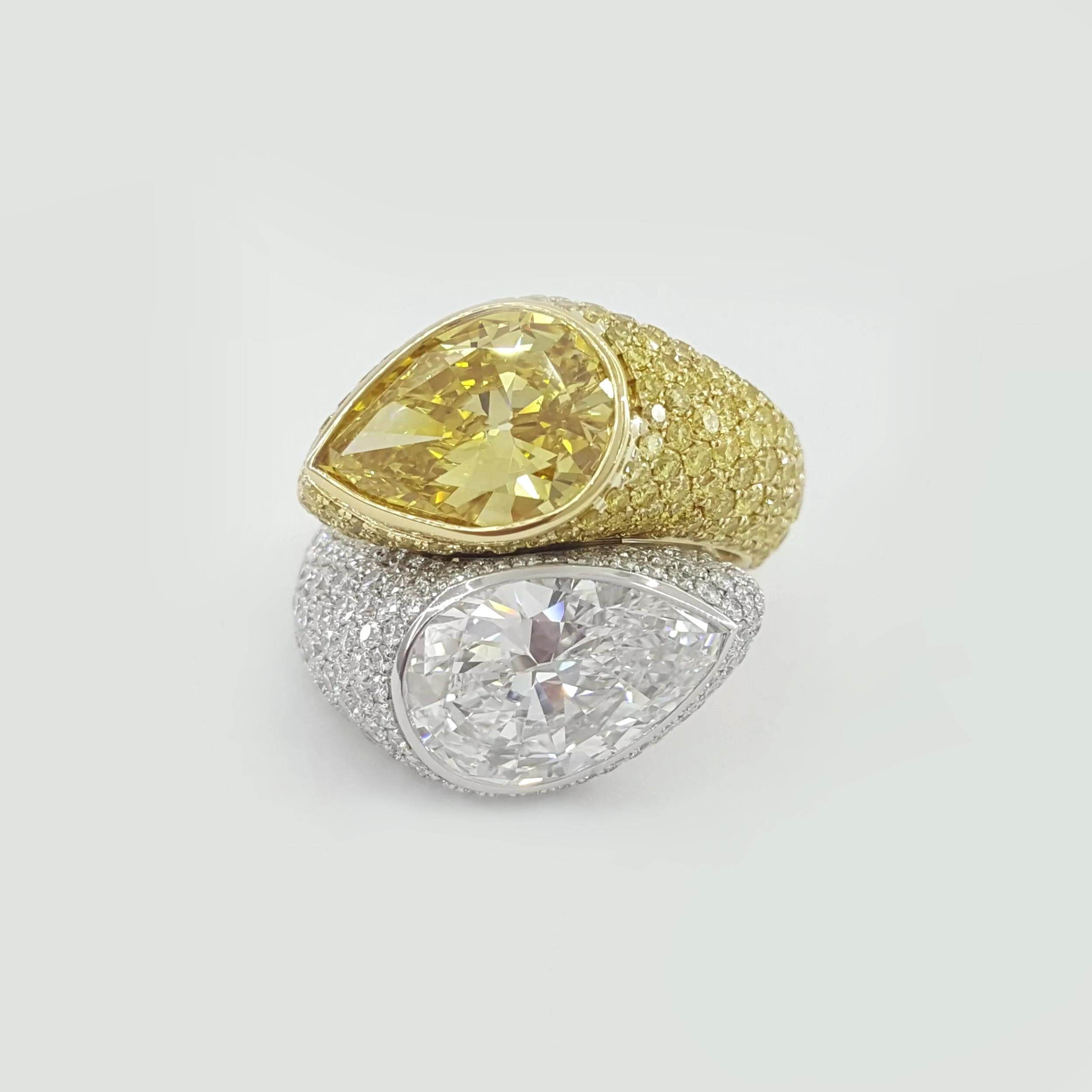 10,38 Karat, gefertigt aus Platin und 18 Karat Gelbgold. Sie hat die Größe 6,5 und wiegt 15,8 Gramm. 

Der erste Hauptstein ist ein natürlicher Diamant im Birnenbrillantschliff mit einem Gewicht von 3,59 Karat, der in die Kategorie 