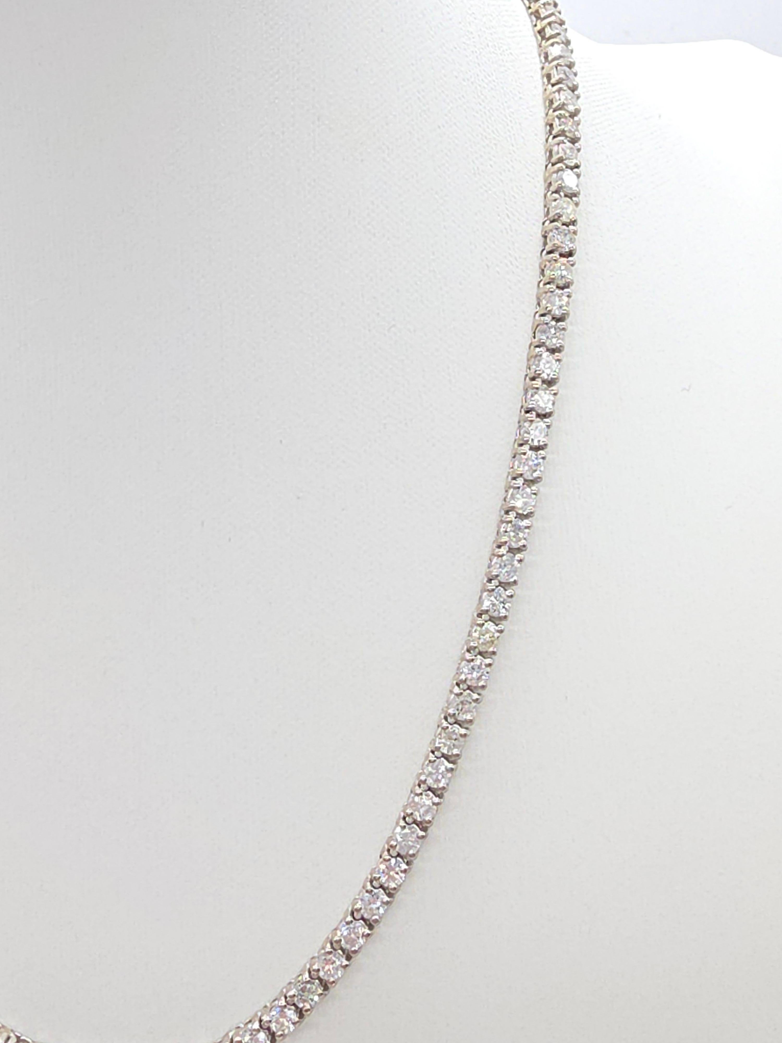 Collier de tennis en diamant naturel rond de 10,38 carats - A Silver, 16 pouces Unisexe en vente