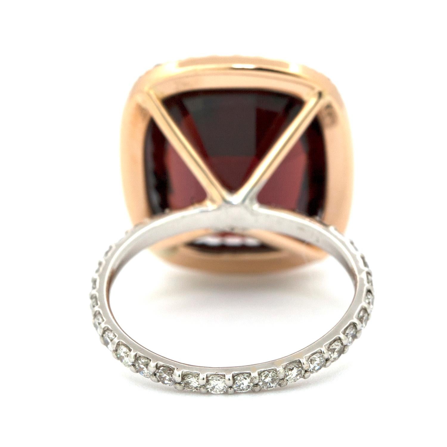 Contemporary 10.39 Carat Cushion Cut Certified Burma Spinel and Diamond Ring For Sale