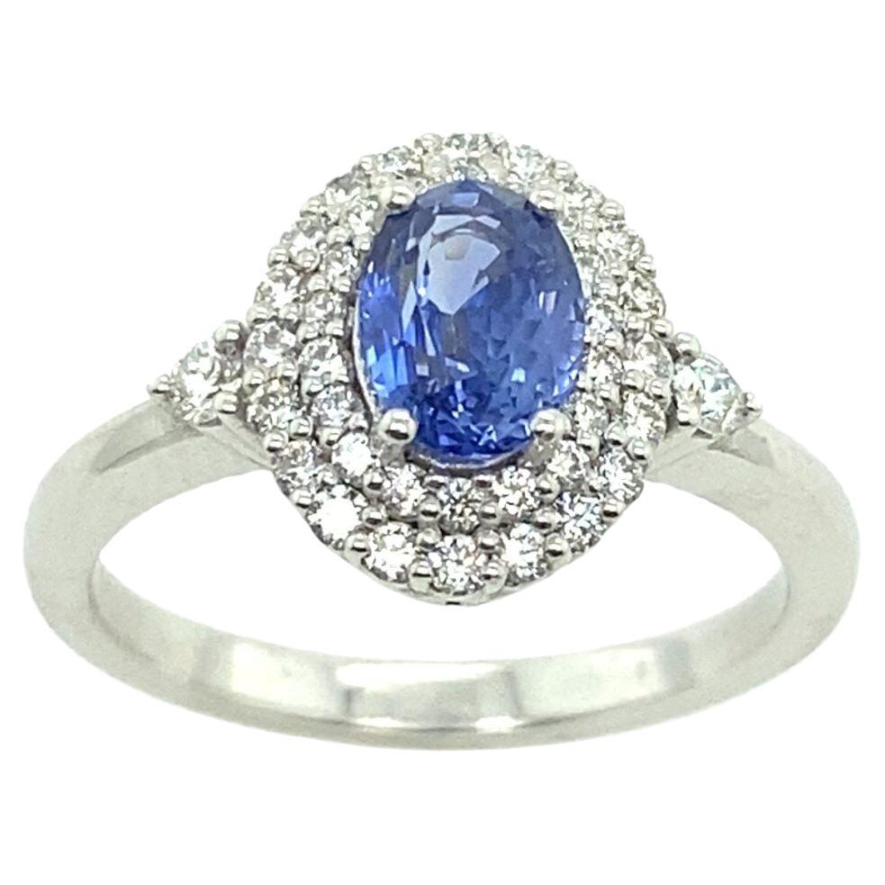 1.03ct Certified Natural Ceylon Sapphire Ring Surrounded by 0.31ct Diamonds For Sale
