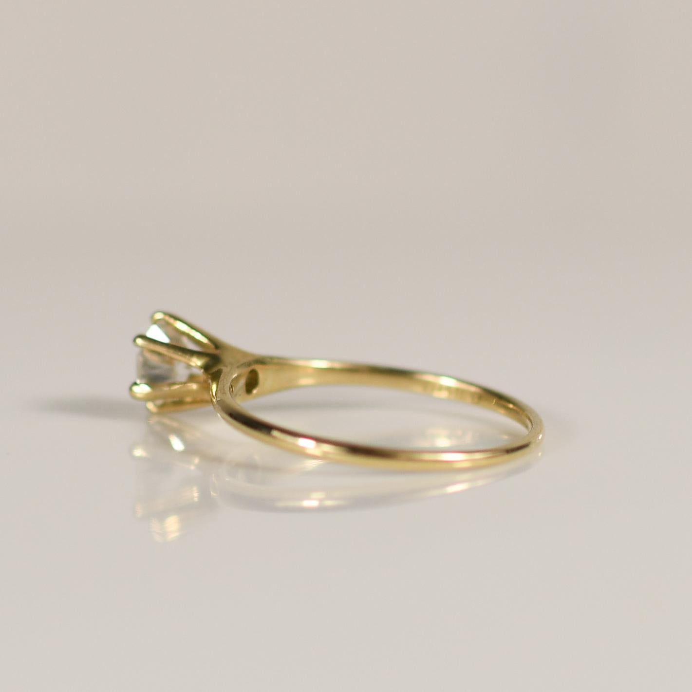 1.03ct Natürlicher Runder Brillant Diamant Solitär Verlobungsring in 14k im Zustand „Gut“ in Addison, TX