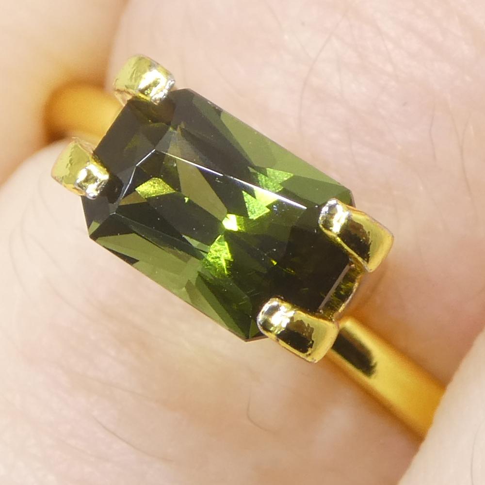 1.03ct Octagonal/Rectangle Green Tourmaline For Sale 9