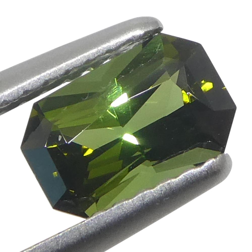1.03ct Octagonal/Rectangle Green Tourmaline In New Condition For Sale In Toronto, Ontario