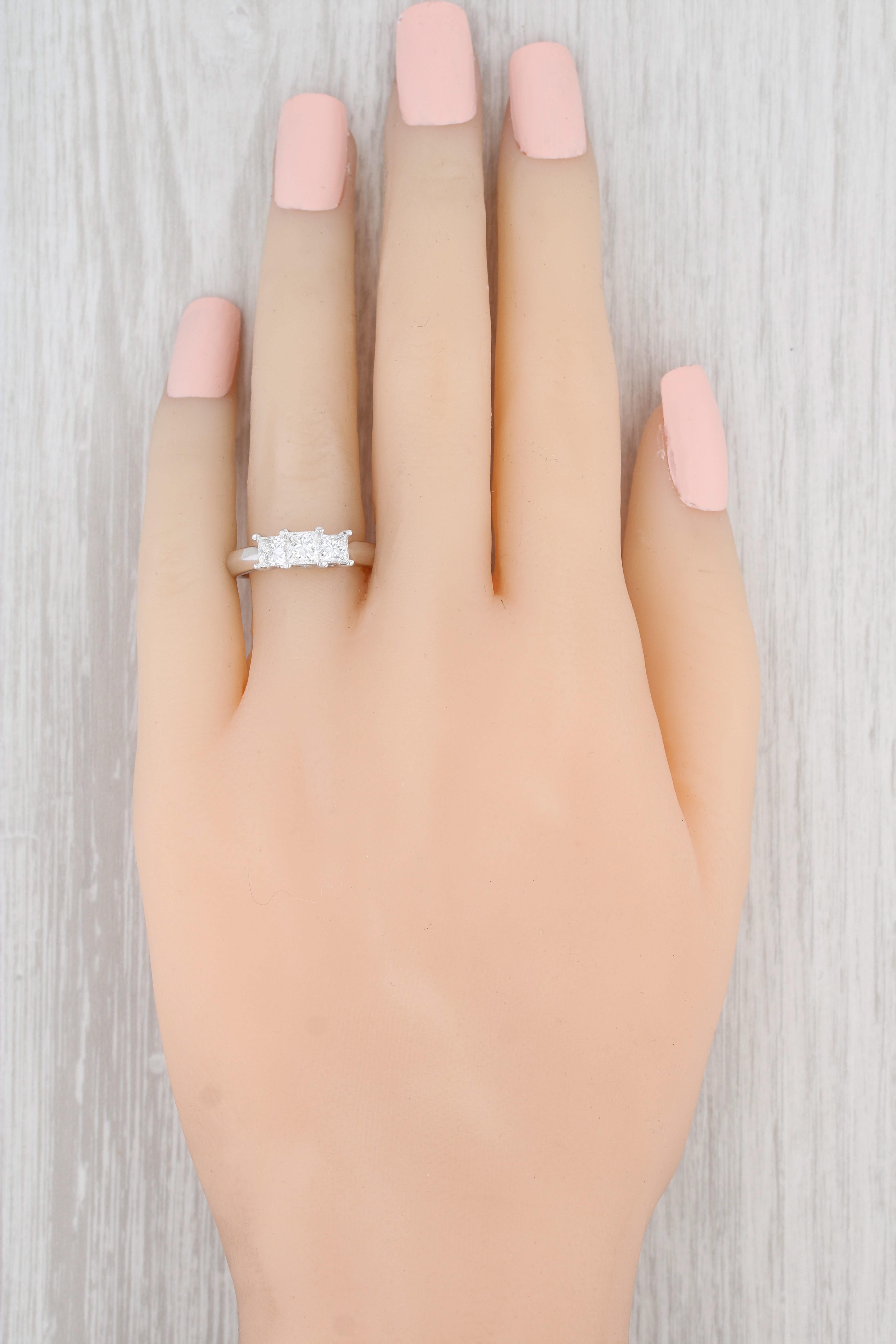 1.03ctw 3-Stone Princess Diamond Engagement Ring 18k White Gold Platinum 5.75 For Sale 3