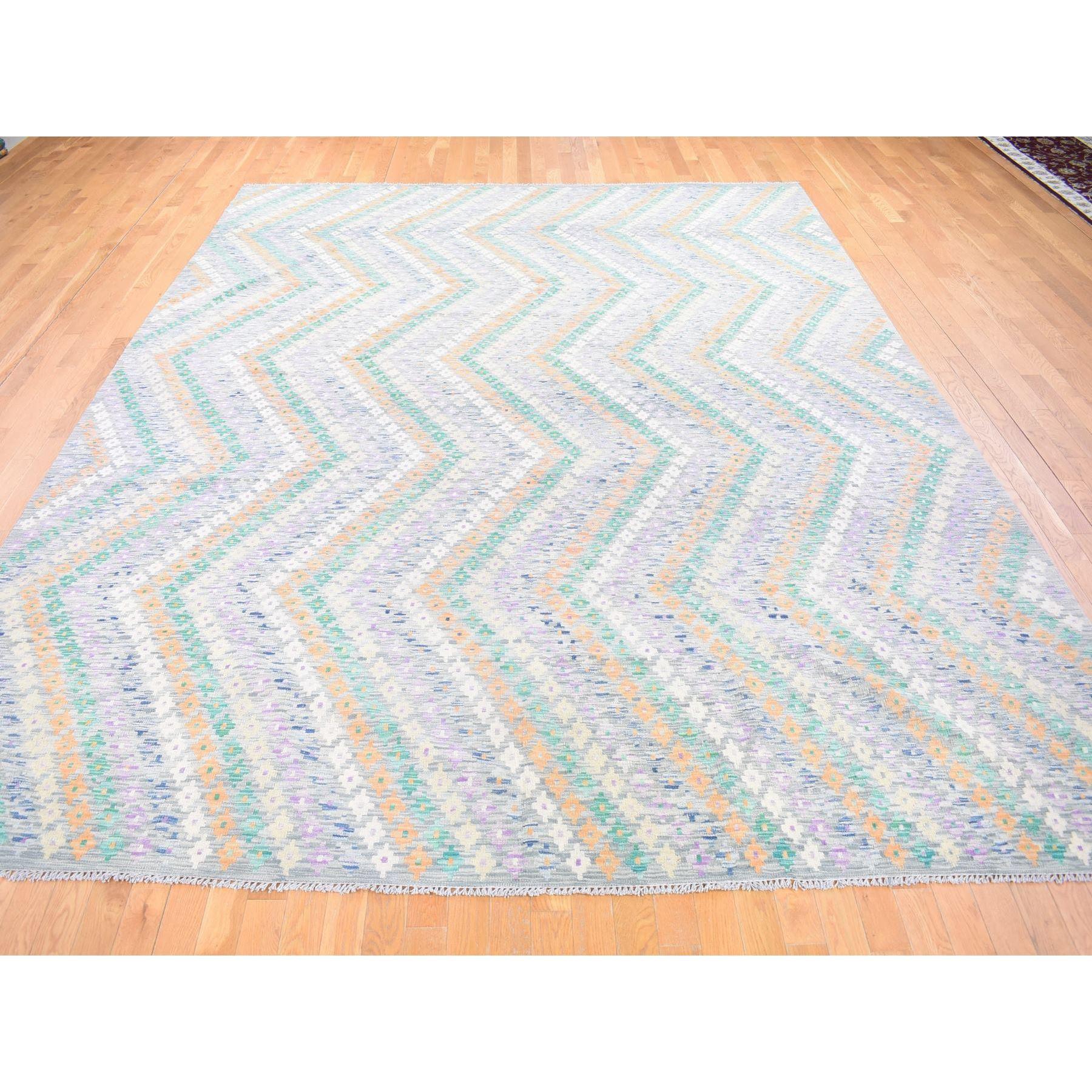 Tribal 10'3'x13'5