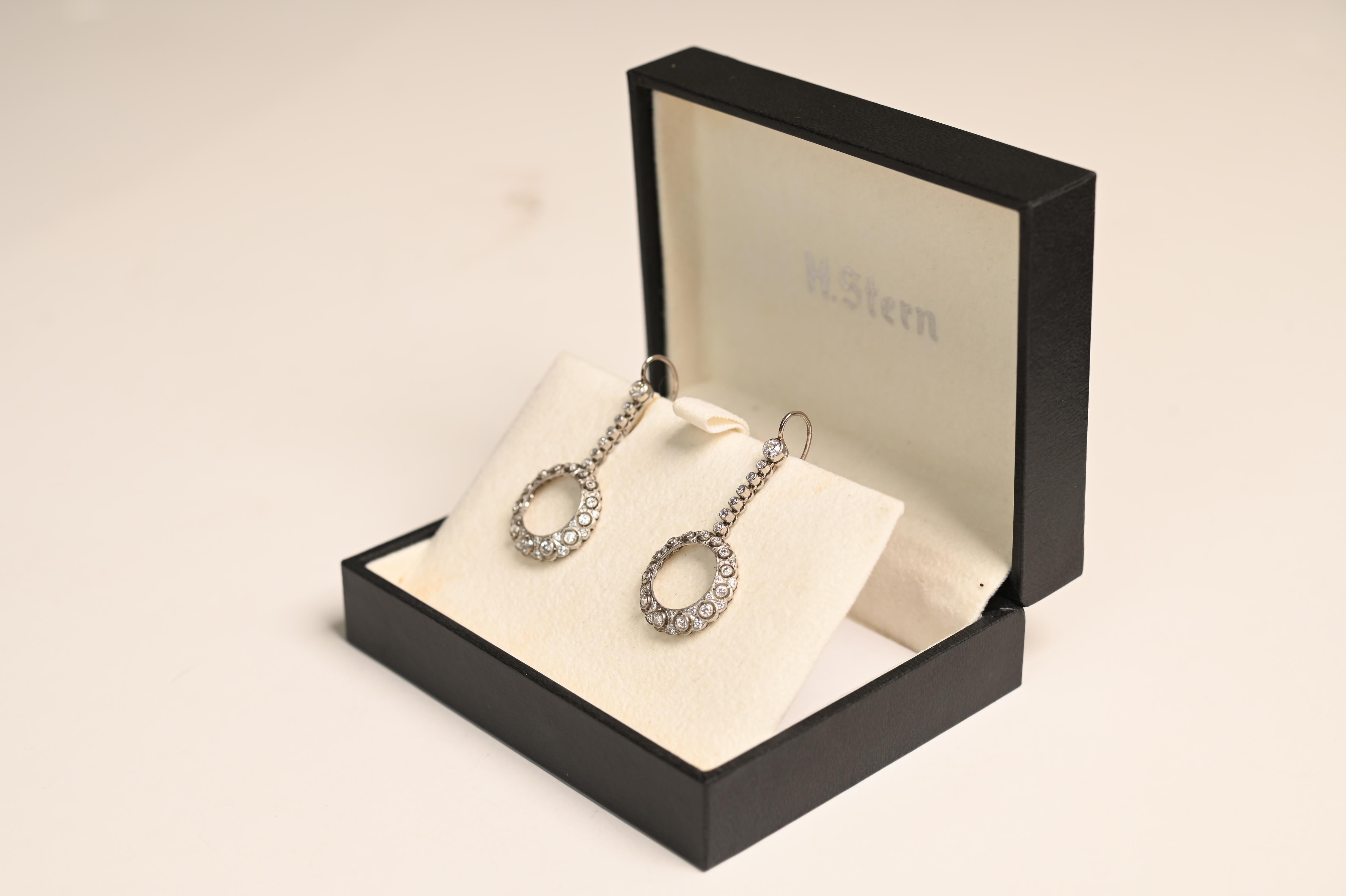 Pendientes de diamantes talla europea antigua engastados en bisel (aprox. 1,00 quilate), platino Art Decó en venta