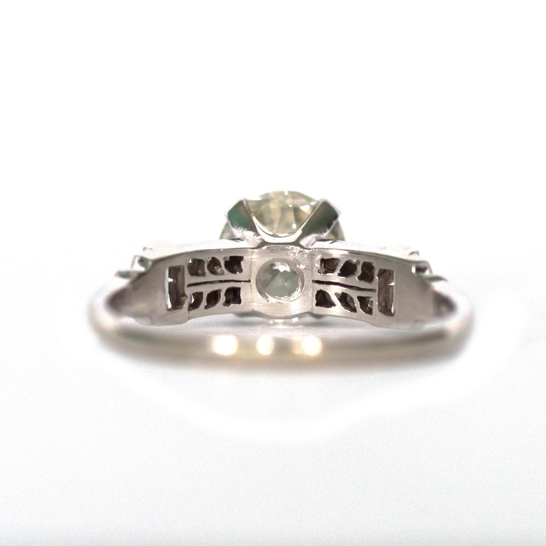 Old European Cut 1.04 Carat Diamond Platinum Engagement Ring For Sale