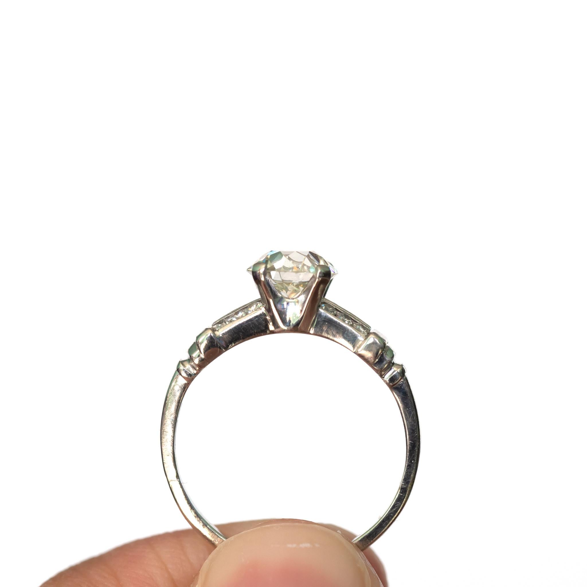 1.04 Carat Diamond Platinum Engagement Ring In Good Condition For Sale In Atlanta, GA