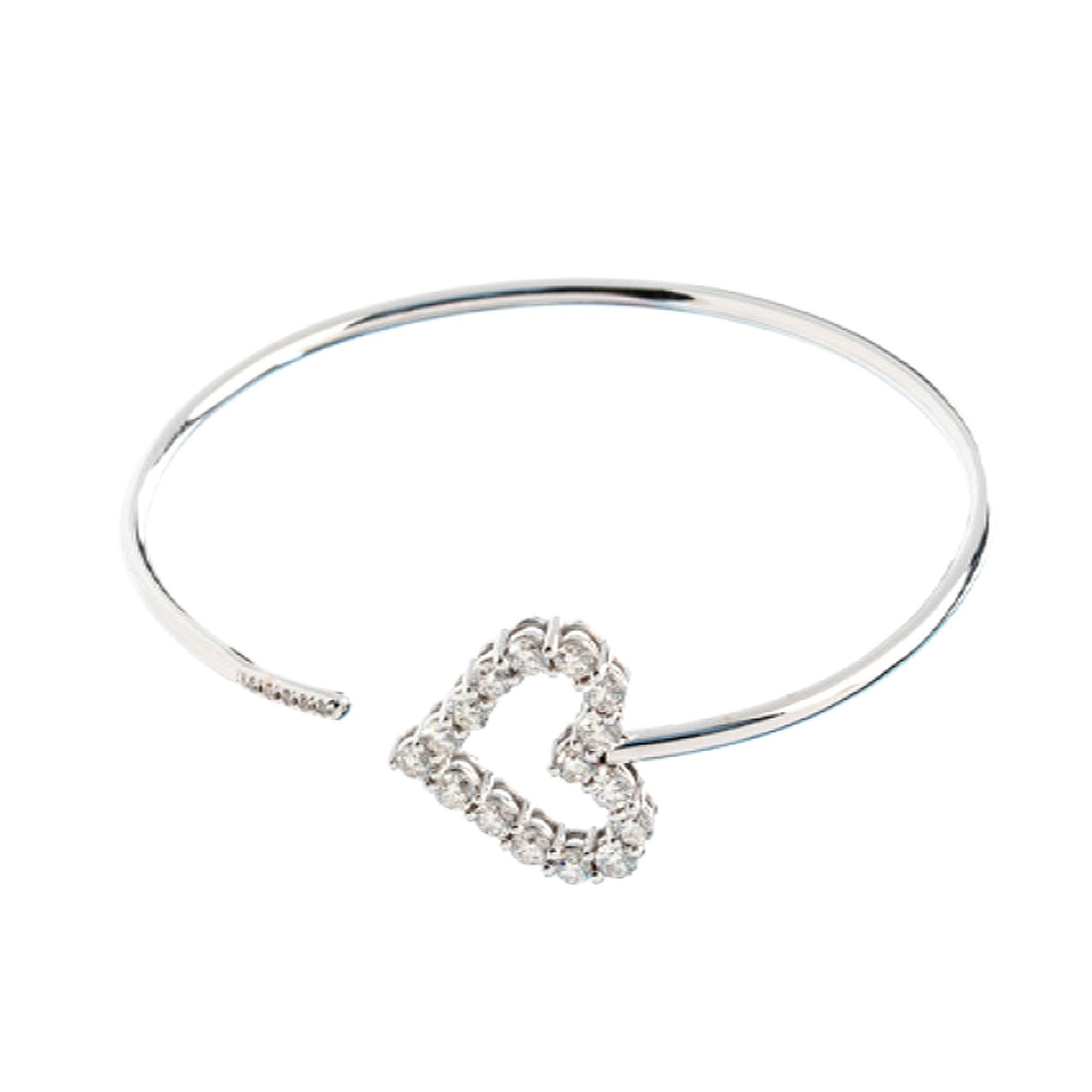 Round Cut 1.04 Carat E - F Color VS Clarity Diamond Open Heart 18k White Gold Bracelet  For Sale