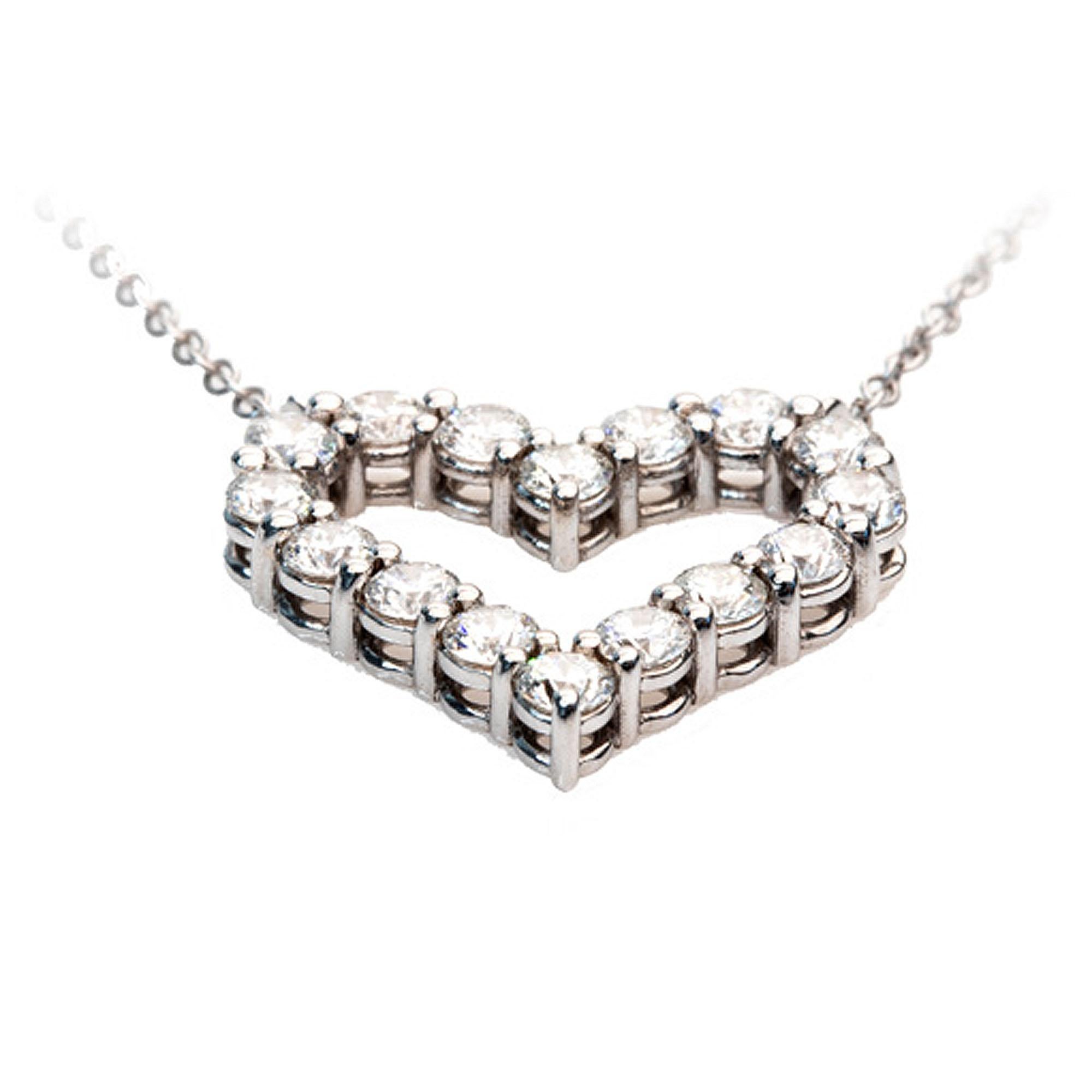 Round Cut 1.04 Carat E-F Color VS Clarity Diamond Open Heart 18k White Gold Chain Pendant For Sale
